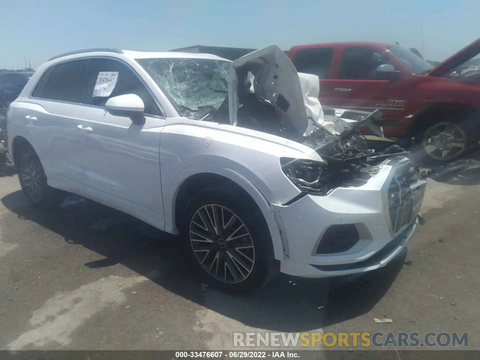 1 Photograph of a damaged car WA1AUCF30N1015959 AUDI Q3 2022