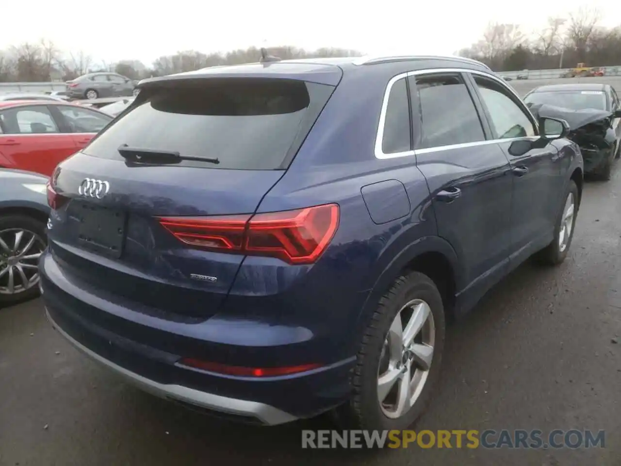 4 Photograph of a damaged car WA1AUCF34N1002275 AUDI Q3 2022