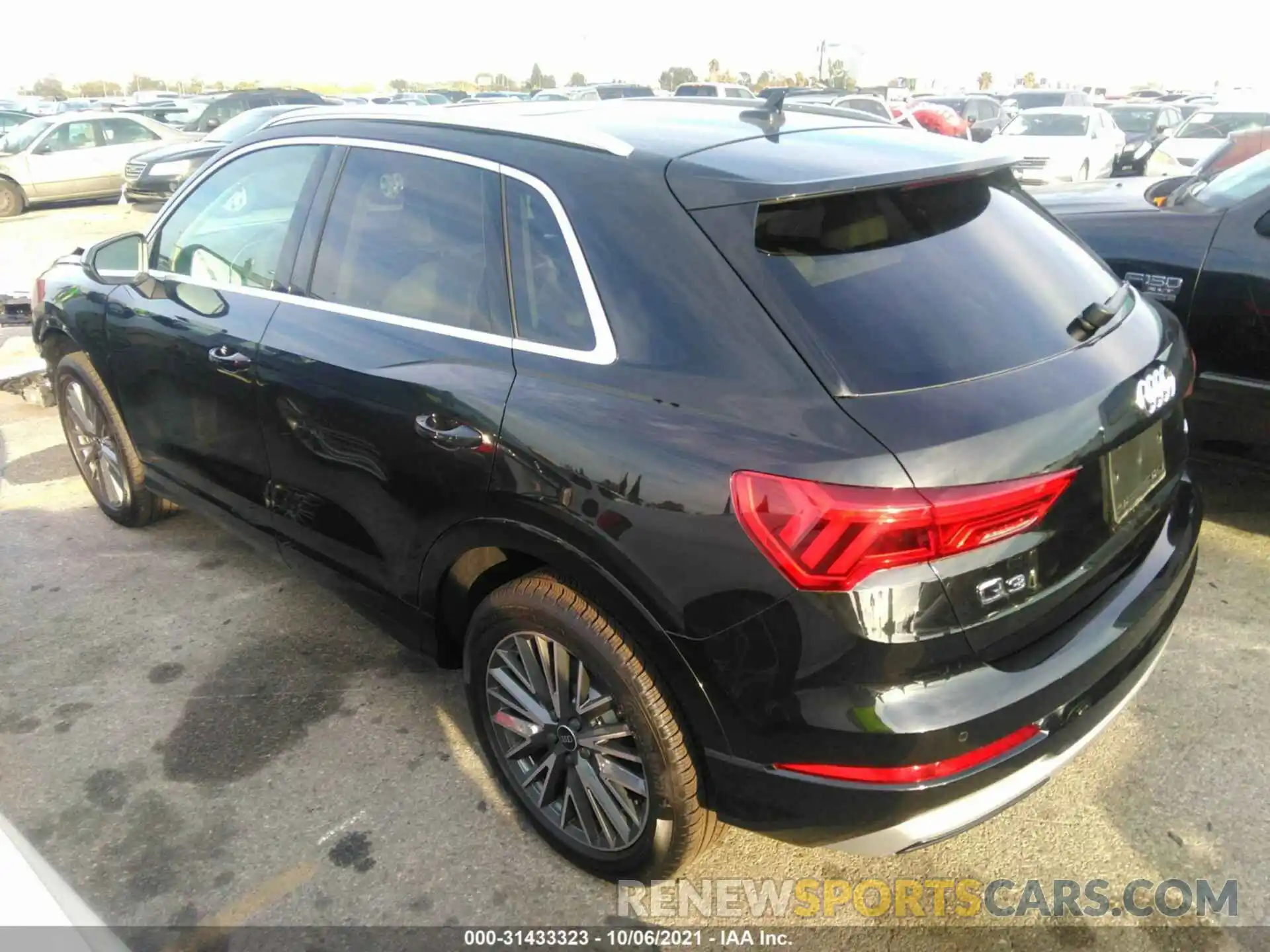 3 Photograph of a damaged car WA1AUCF34N1009792 AUDI Q3 2022