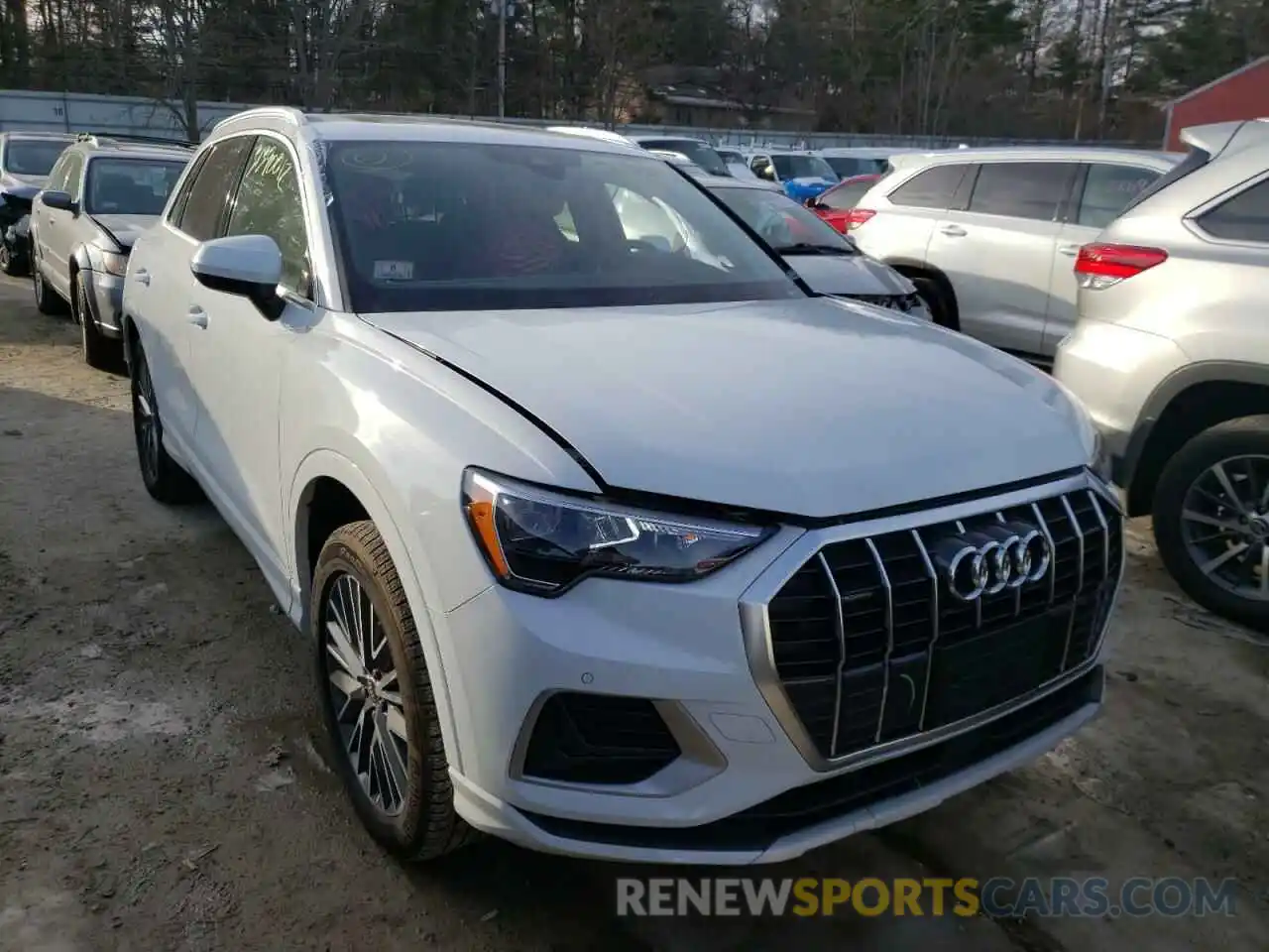 1 Photograph of a damaged car WA1AUCF39N1005124 AUDI Q3 2022