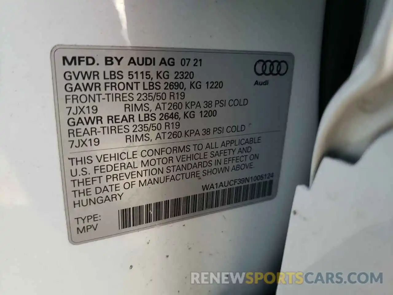 10 Photograph of a damaged car WA1AUCF39N1005124 AUDI Q3 2022