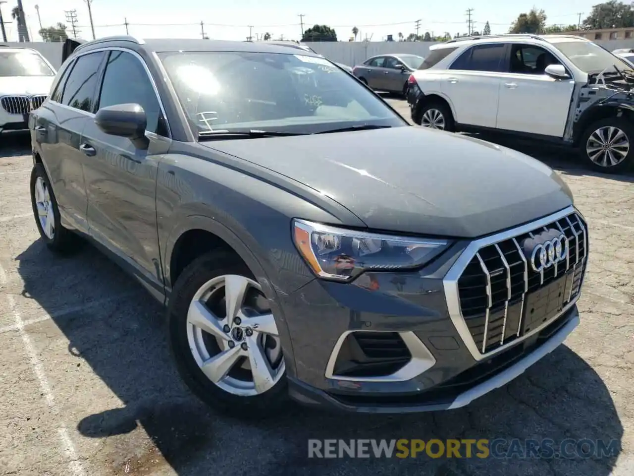 1 Photograph of a damaged car WA1AUCF3XN1030937 AUDI Q3 2022