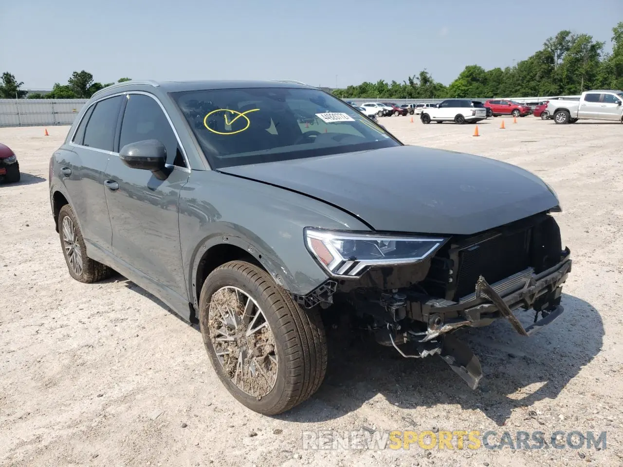 1 Photograph of a damaged car WA1BUCF37N1026753 AUDI Q3 2022