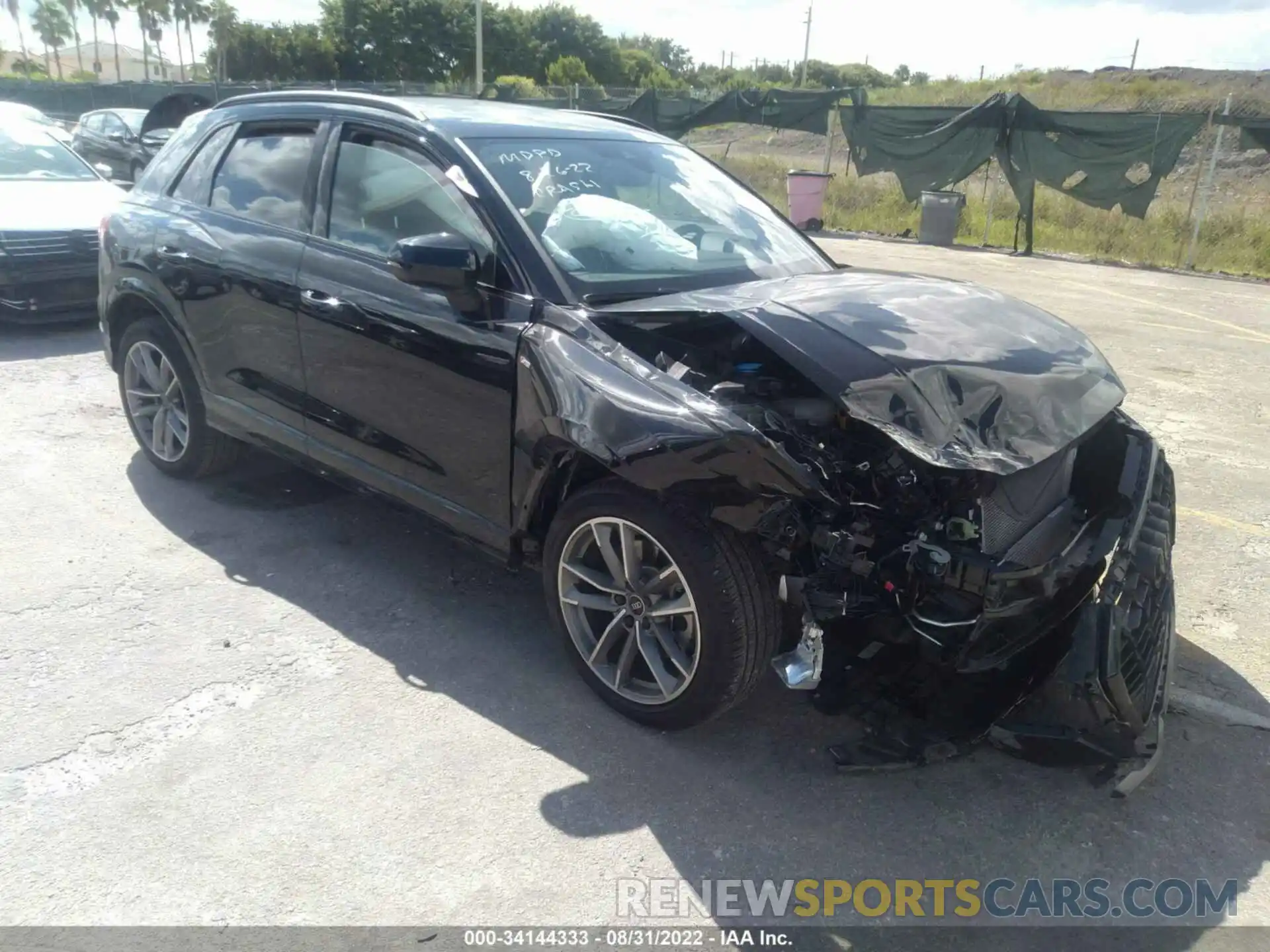 1 Photograph of a damaged car WA1DECF30N1047255 AUDI Q3 2022