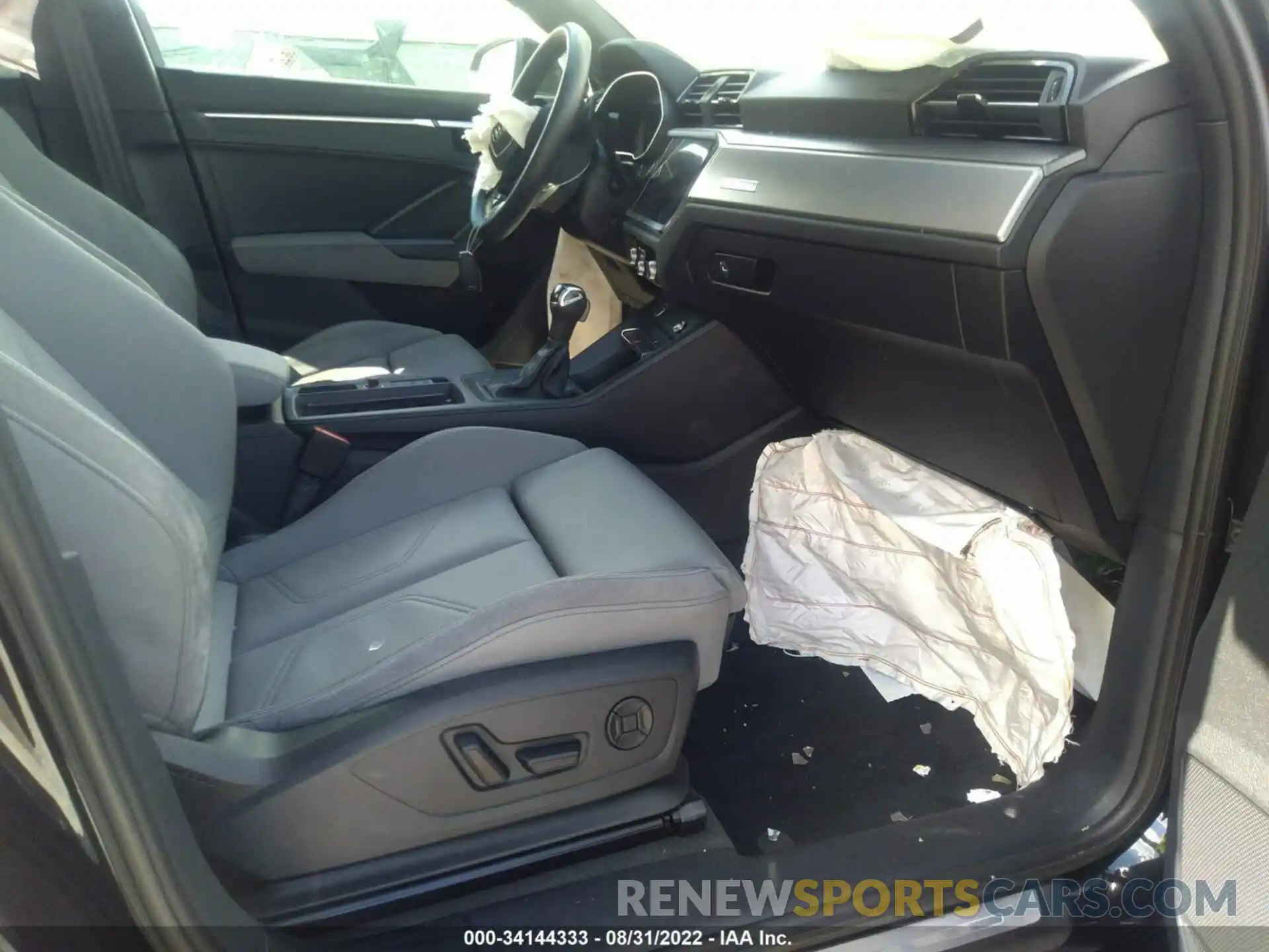 5 Photograph of a damaged car WA1DECF30N1047255 AUDI Q3 2022