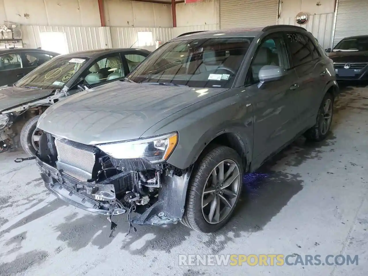 2 Photograph of a damaged car WA1DECF33N1044138 AUDI Q3 2022