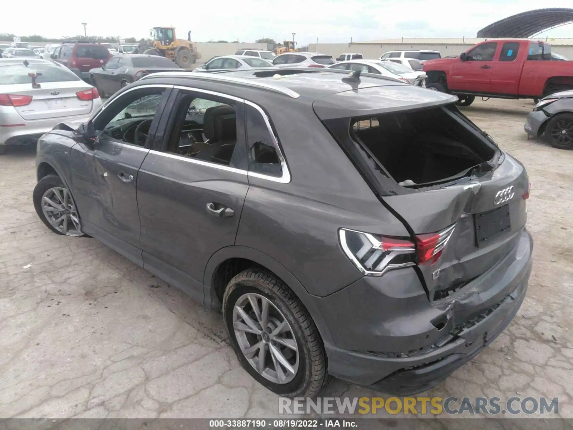 3 Photograph of a damaged car WA1DECF33N1113619 AUDI Q3 2022