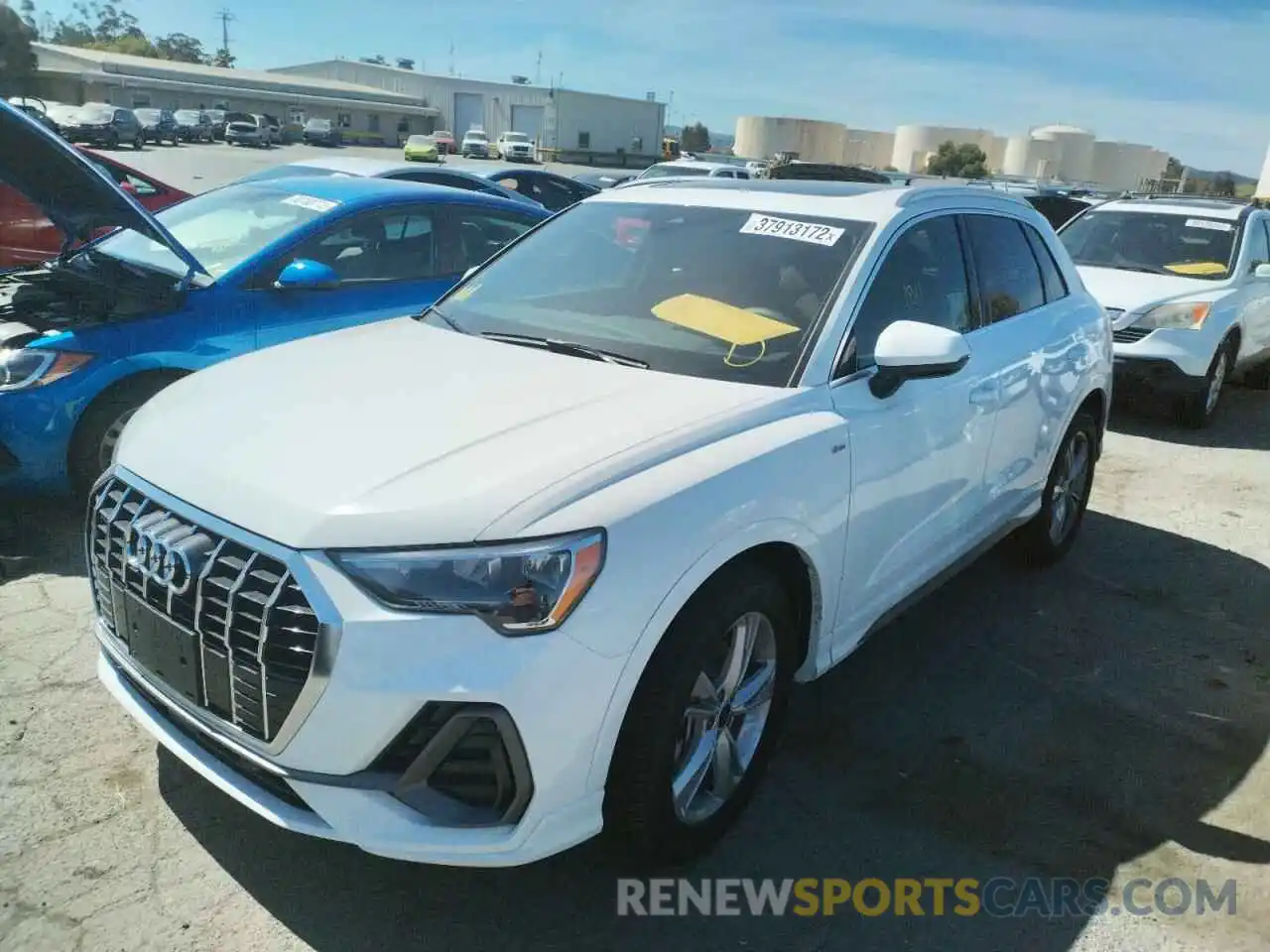 2 Photograph of a damaged car WA1DECF34N1057898 AUDI Q3 2022