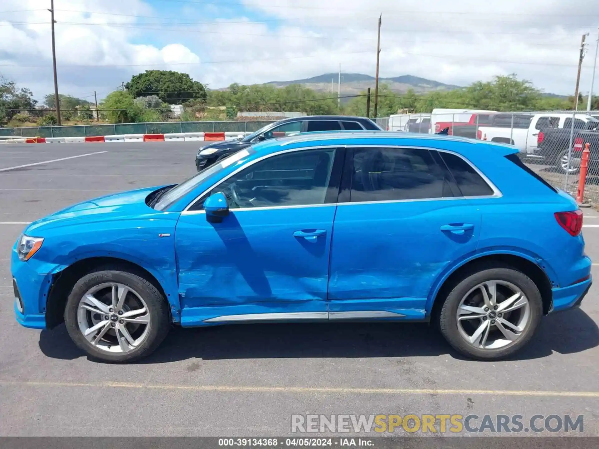 15 Photograph of a damaged car WA1DECF36N1023557 AUDI Q3 2022