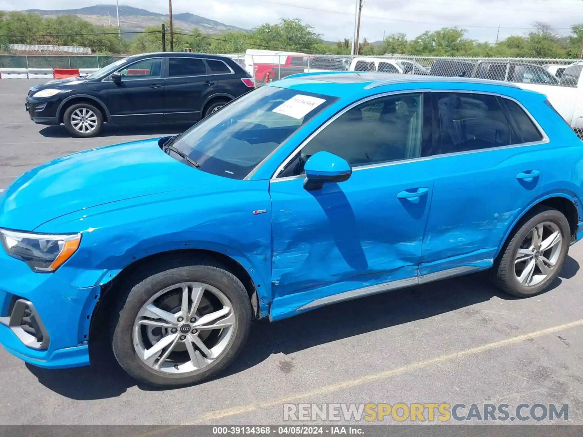 6 Photograph of a damaged car WA1DECF36N1023557 AUDI Q3 2022