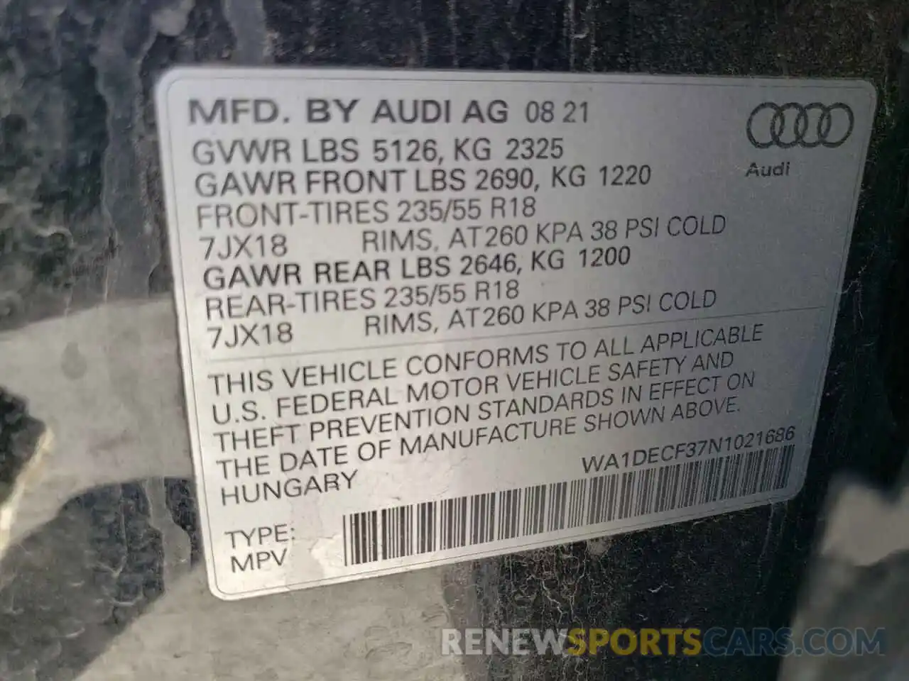 13 Photograph of a damaged car WA1DECF37N1021686 AUDI Q3 2022