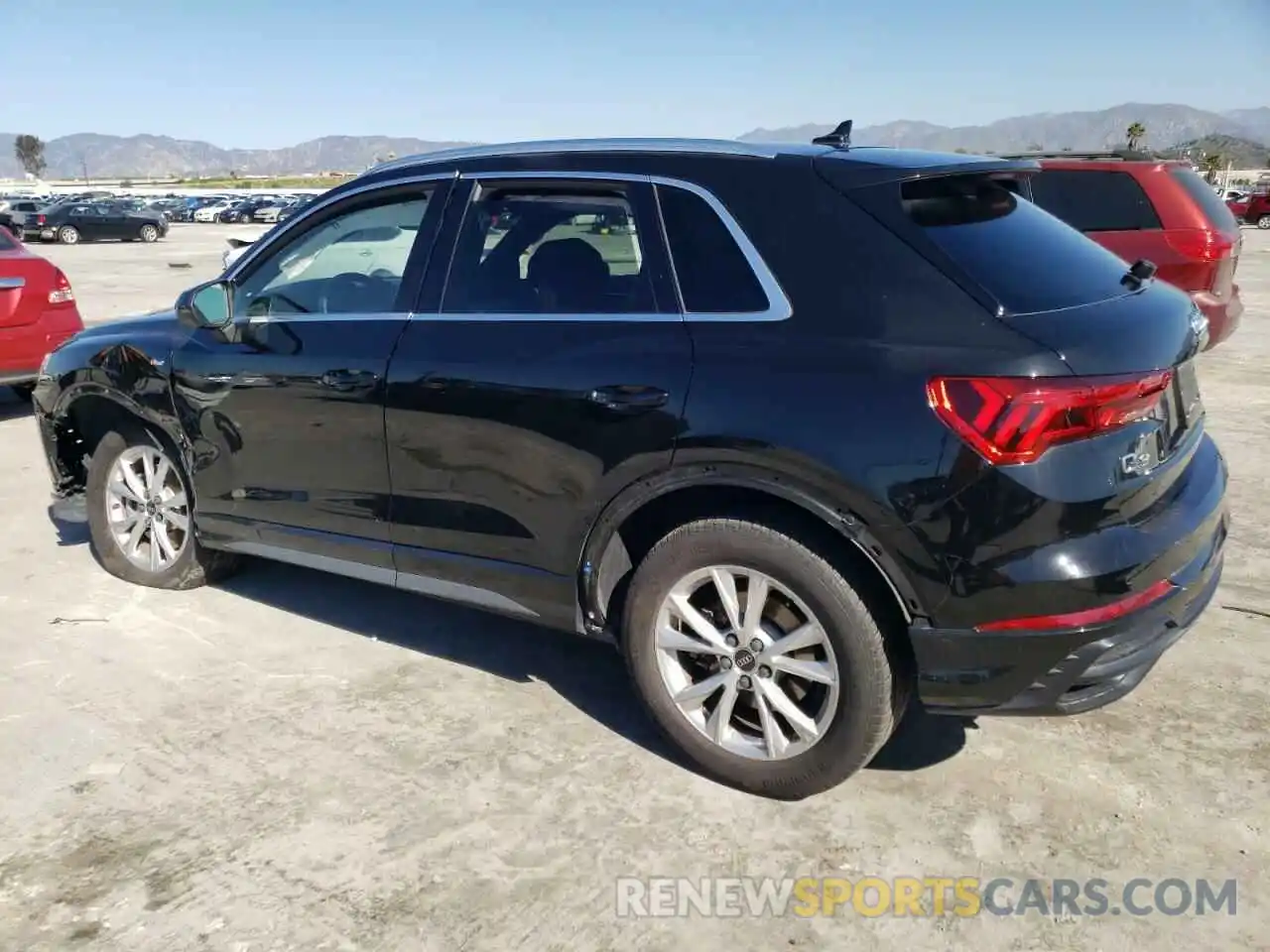 2 Photograph of a damaged car WA1DECF37N1021686 AUDI Q3 2022