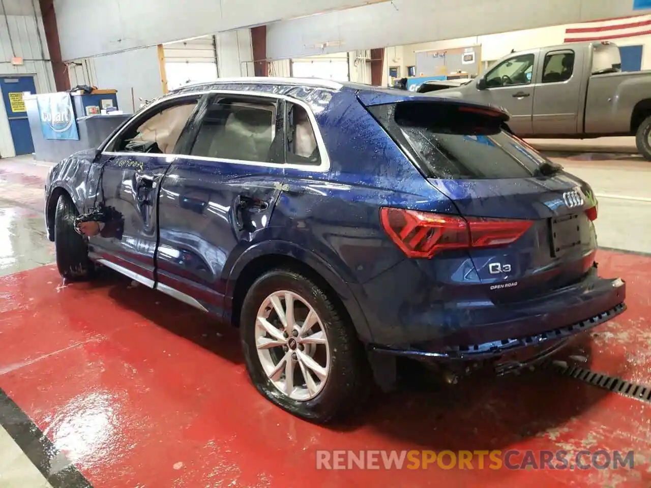 3 Photograph of a damaged car WA1DECF39N1041289 AUDI Q3 2022