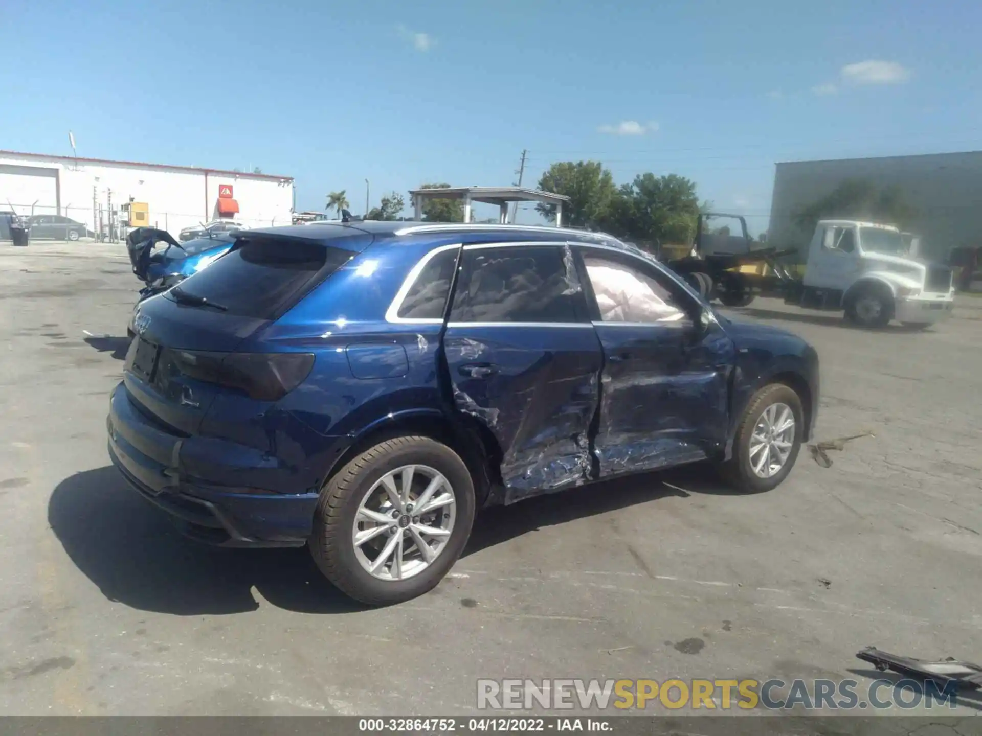 6 Фотография поврежденного автомобиля WA1DECF3XN1067349 AUDI Q3 2022