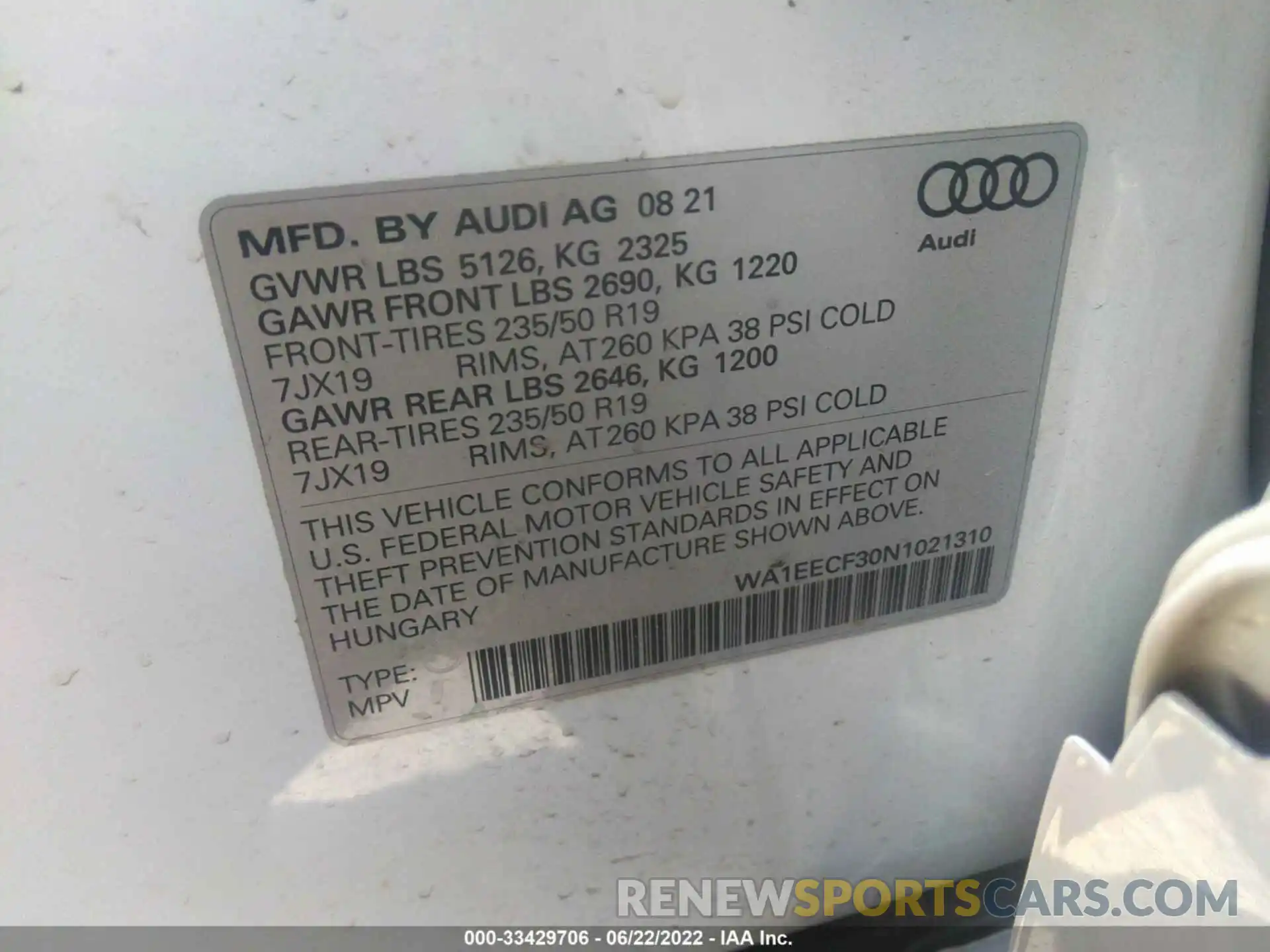 9 Photograph of a damaged car WA1EECF30N1021310 AUDI Q3 2022