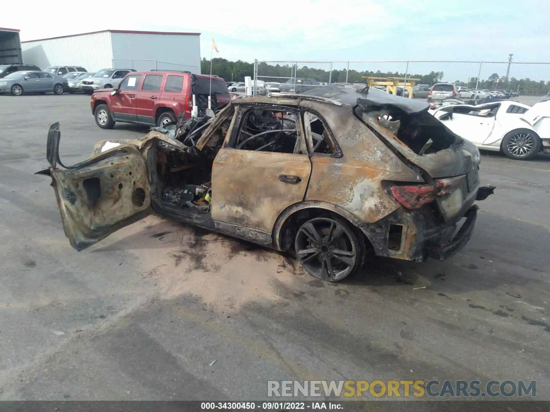 3 Photograph of a damaged car WA1EECF30N1082821 AUDI Q3 2022