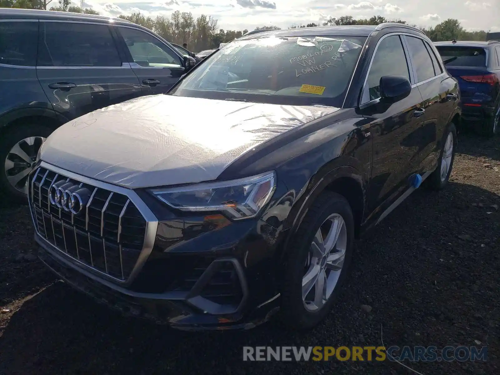 2 Photograph of a damaged car WA1EECF31N1006220 AUDI Q3 2022