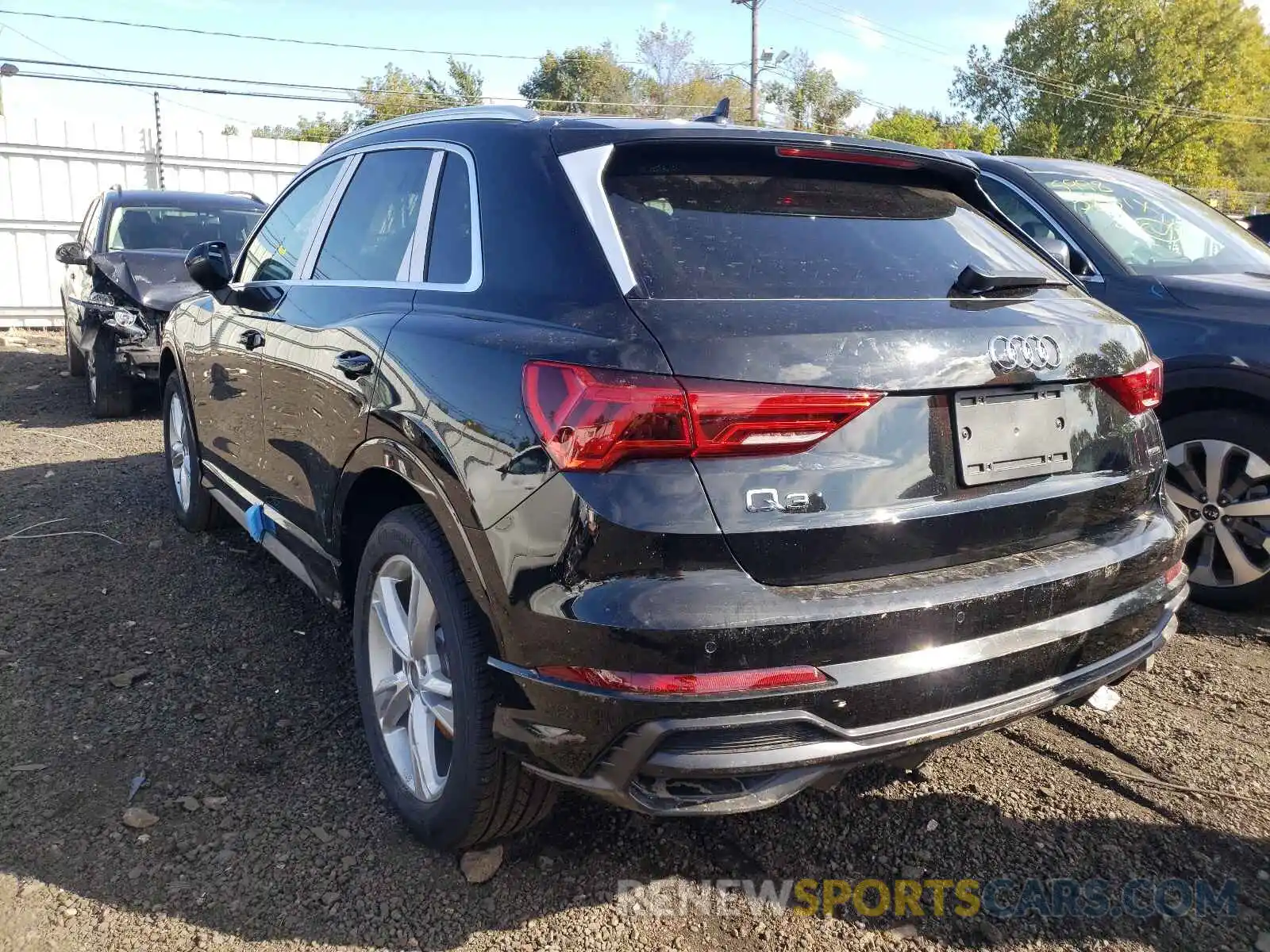 3 Photograph of a damaged car WA1EECF31N1006220 AUDI Q3 2022