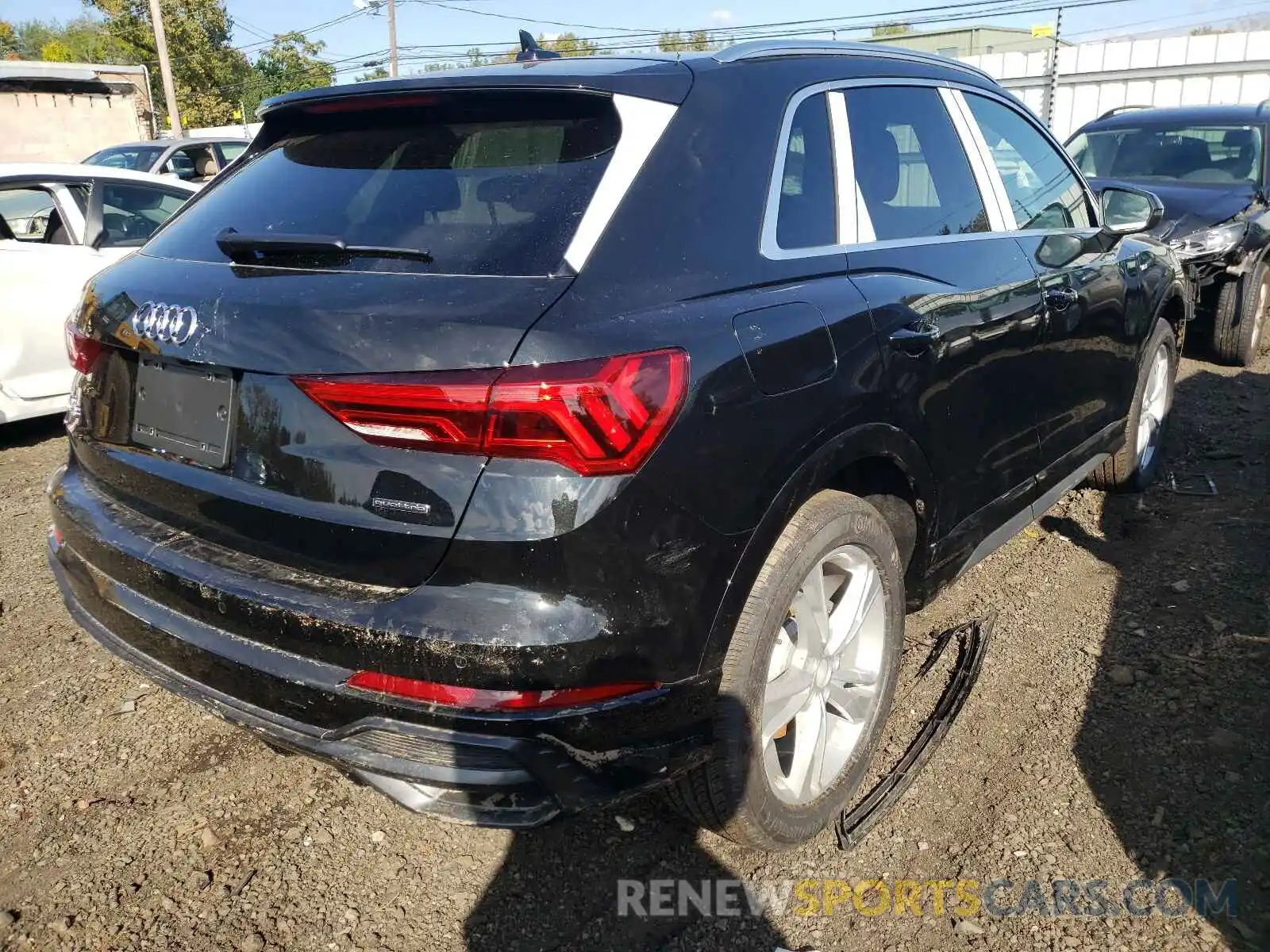 4 Фотография поврежденного автомобиля WA1EECF31N1006220 AUDI Q3 2022