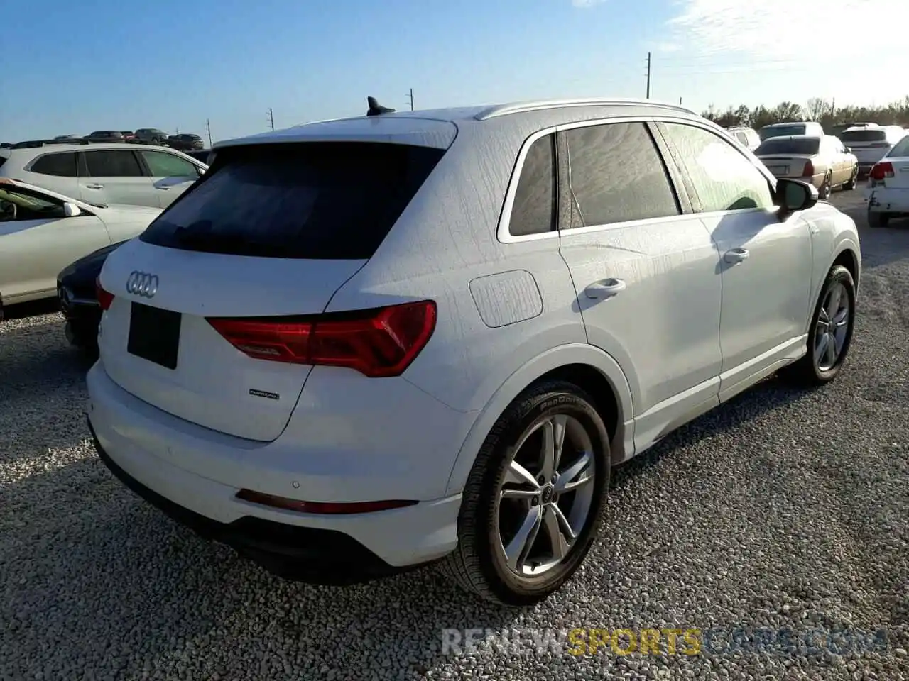 4 Фотография поврежденного автомобиля WA1EECF31N1030274 AUDI Q3 2022