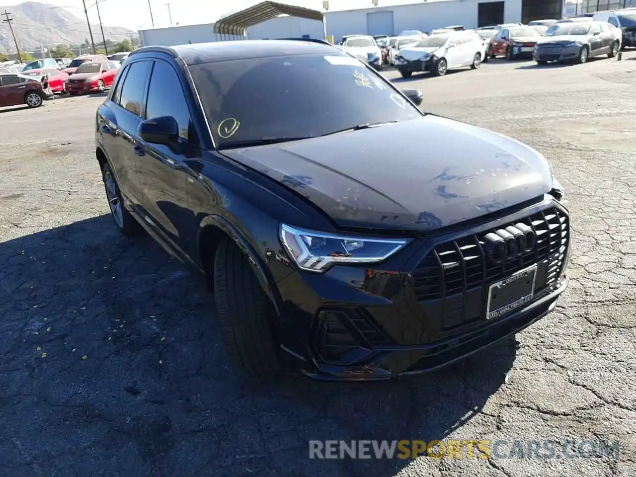 1 Photograph of a damaged car WA1EECF32N1015766 AUDI Q3 2022