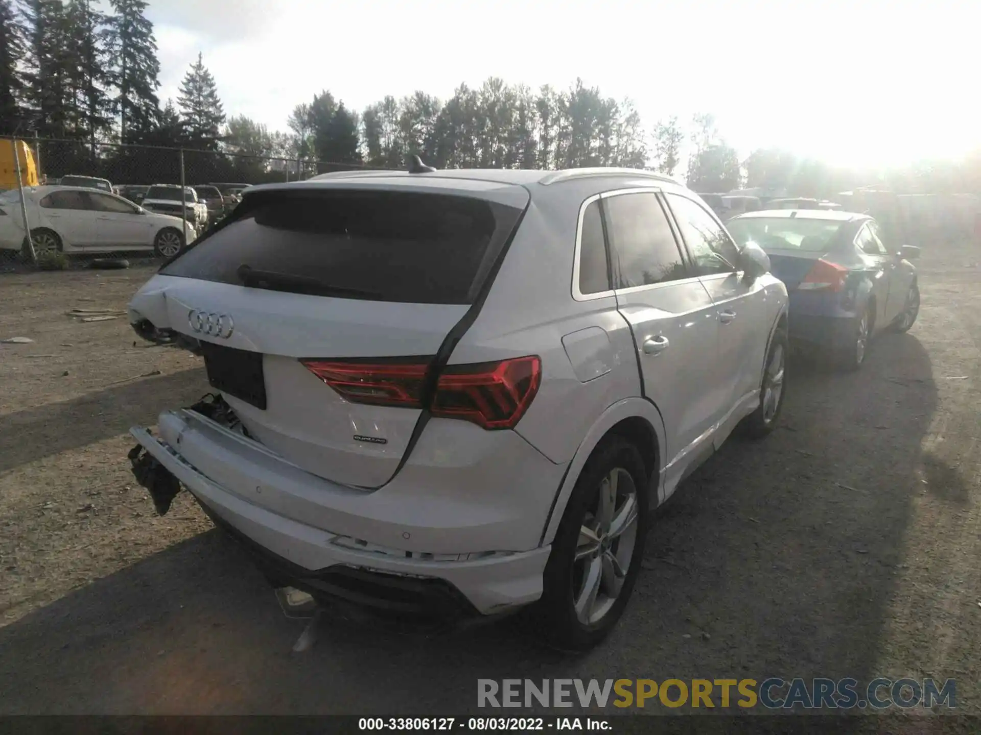 4 Фотография поврежденного автомобиля WA1EECF33N1005828 AUDI Q3 2022