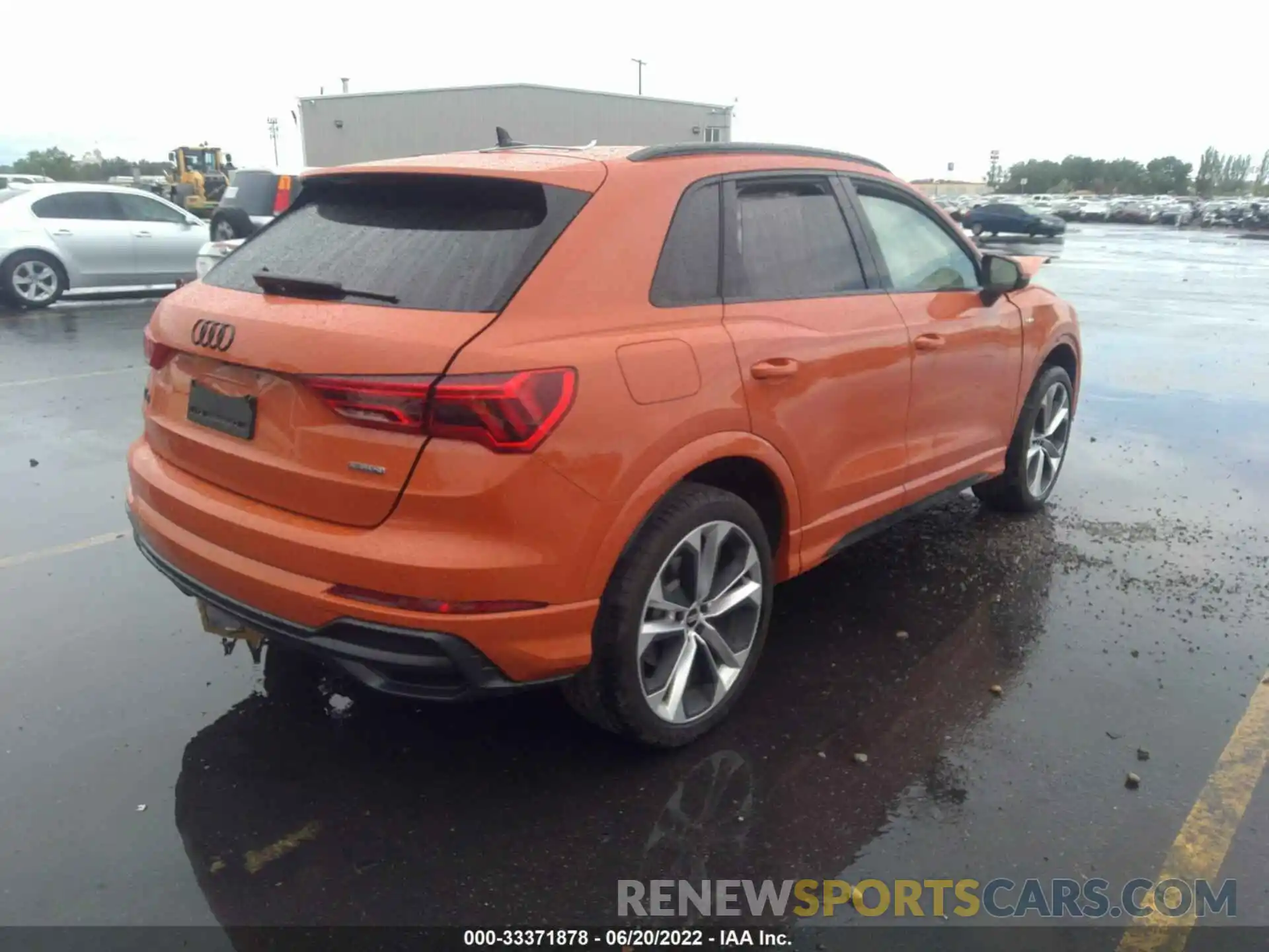 4 Photograph of a damaged car WA1EECF34N1031791 AUDI Q3 2022