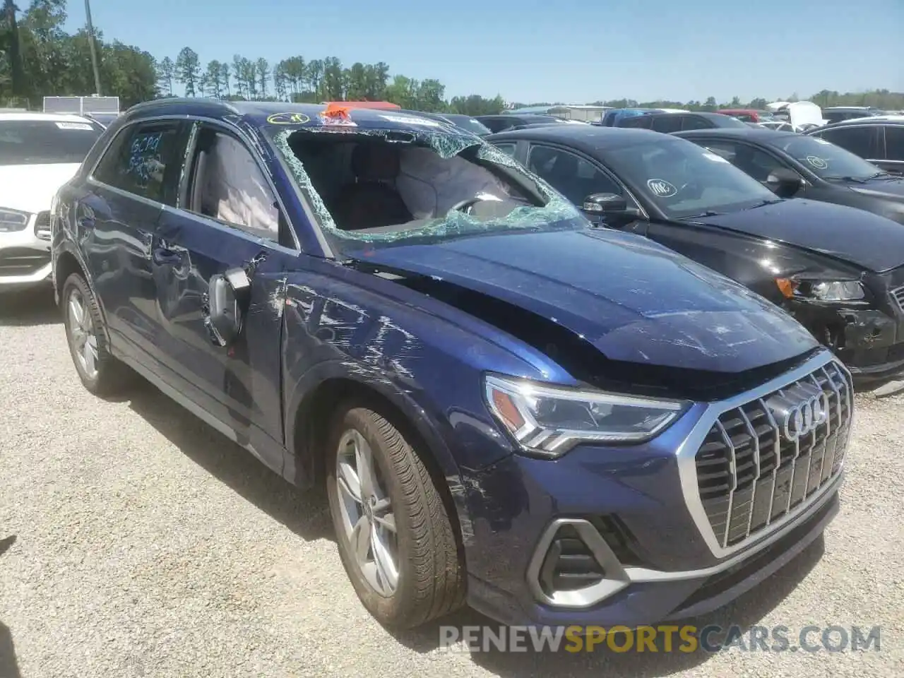 1 Photograph of a damaged car WA1EECF35N1062113 AUDI Q3 2022