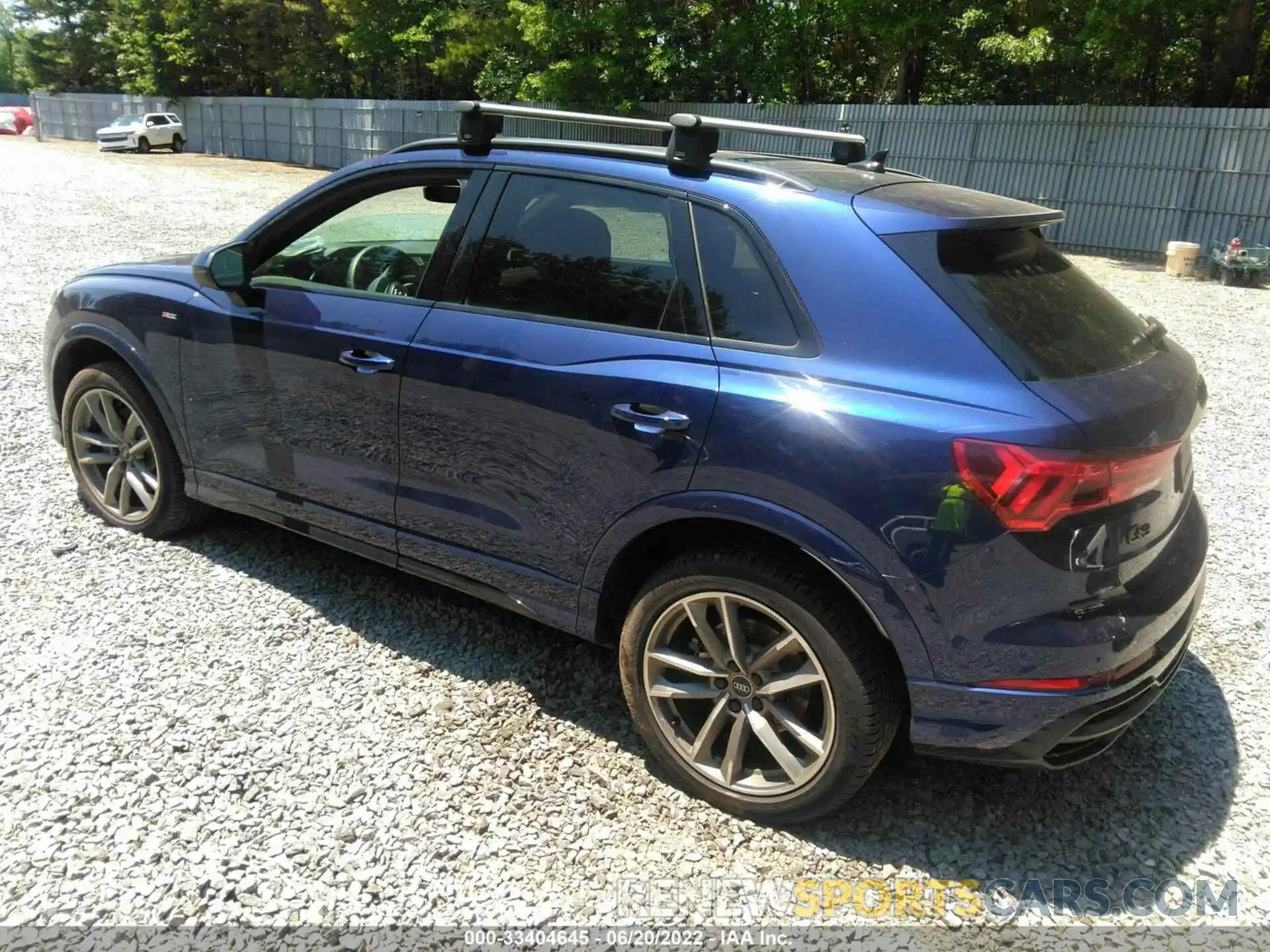 3 Фотография поврежденного автомобиля WA1EECF36N1050682 AUDI Q3 2022