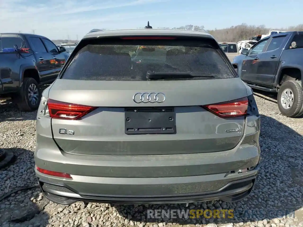 6 Photograph of a damaged car WA1EECF38N1149813 AUDI Q3 2022