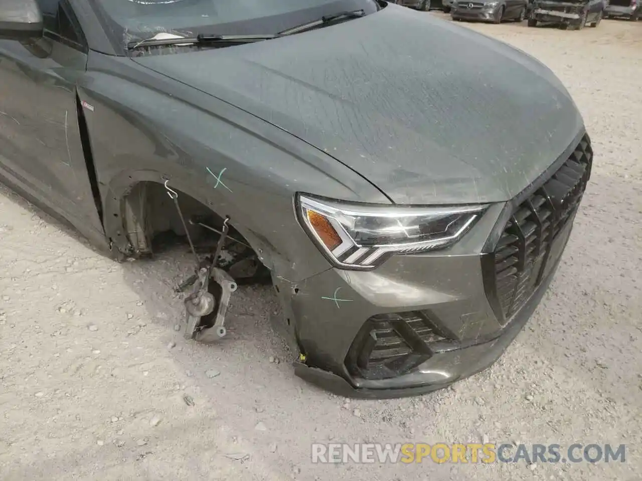 9 Photograph of a damaged car WA1EECF3XN1005731 AUDI Q3 2022