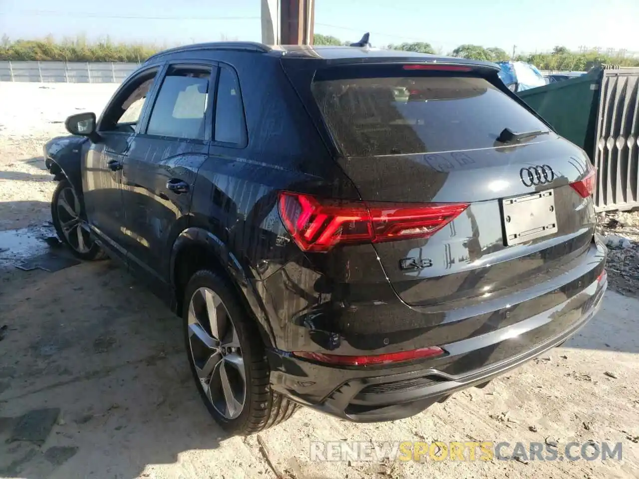 3 Photograph of a damaged car WA1EECF3XN1014879 AUDI Q3 2022