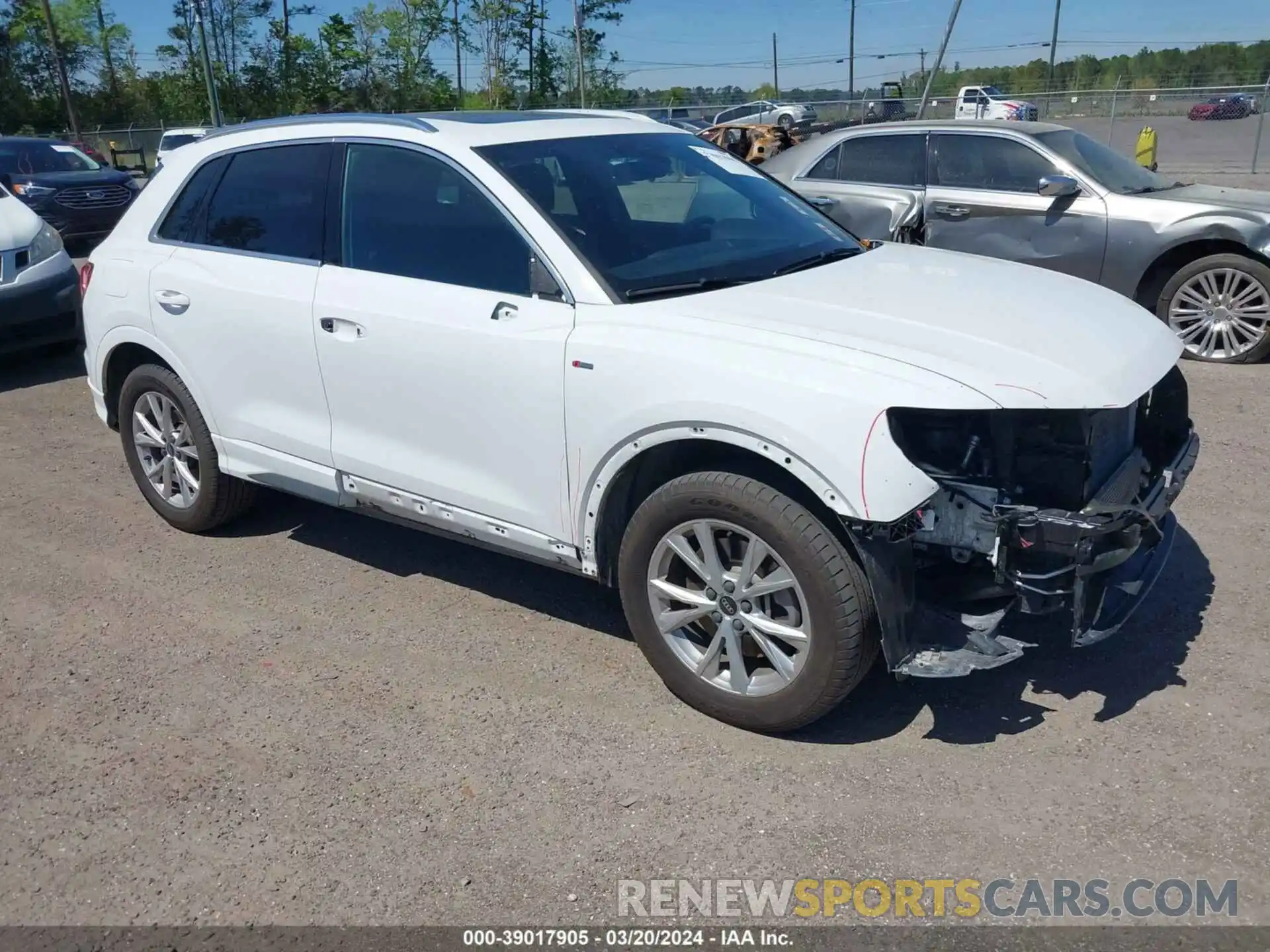 1 Photograph of a damaged car WA1DECF31P1045288 AUDI Q3 2023