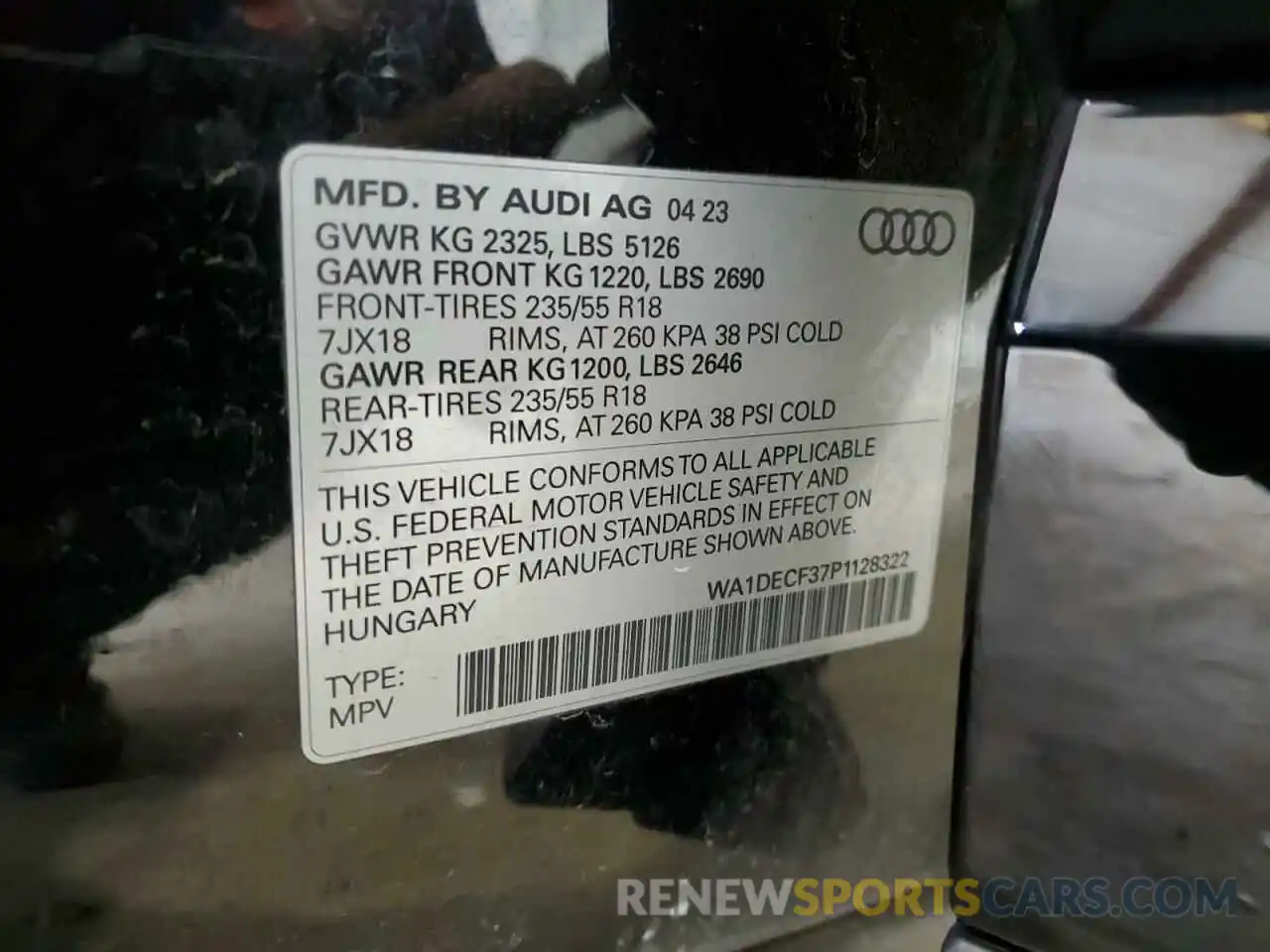 12 Photograph of a damaged car WA1DECF37P1128322 AUDI Q3 2023