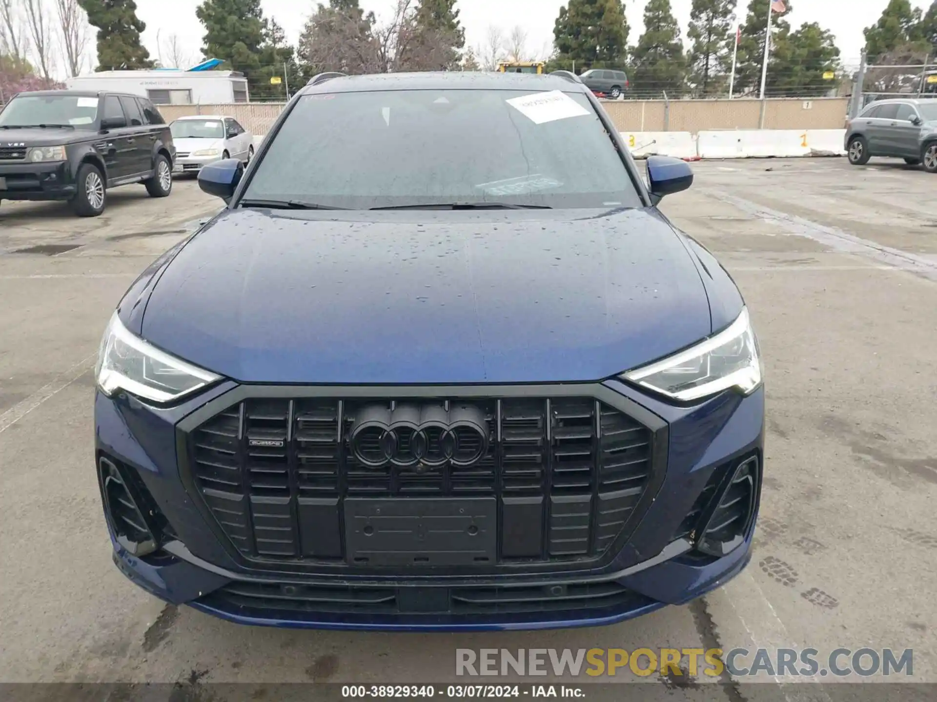 12 Фотография поврежденного автомобиля WA1EECF33P1147938 AUDI Q3 2023