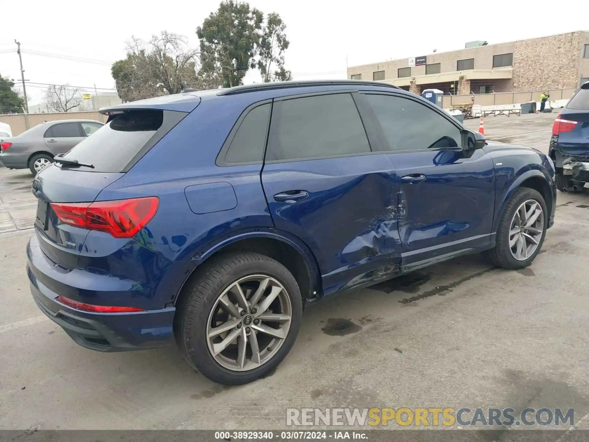 4 Photograph of a damaged car WA1EECF33P1147938 AUDI Q3 2023