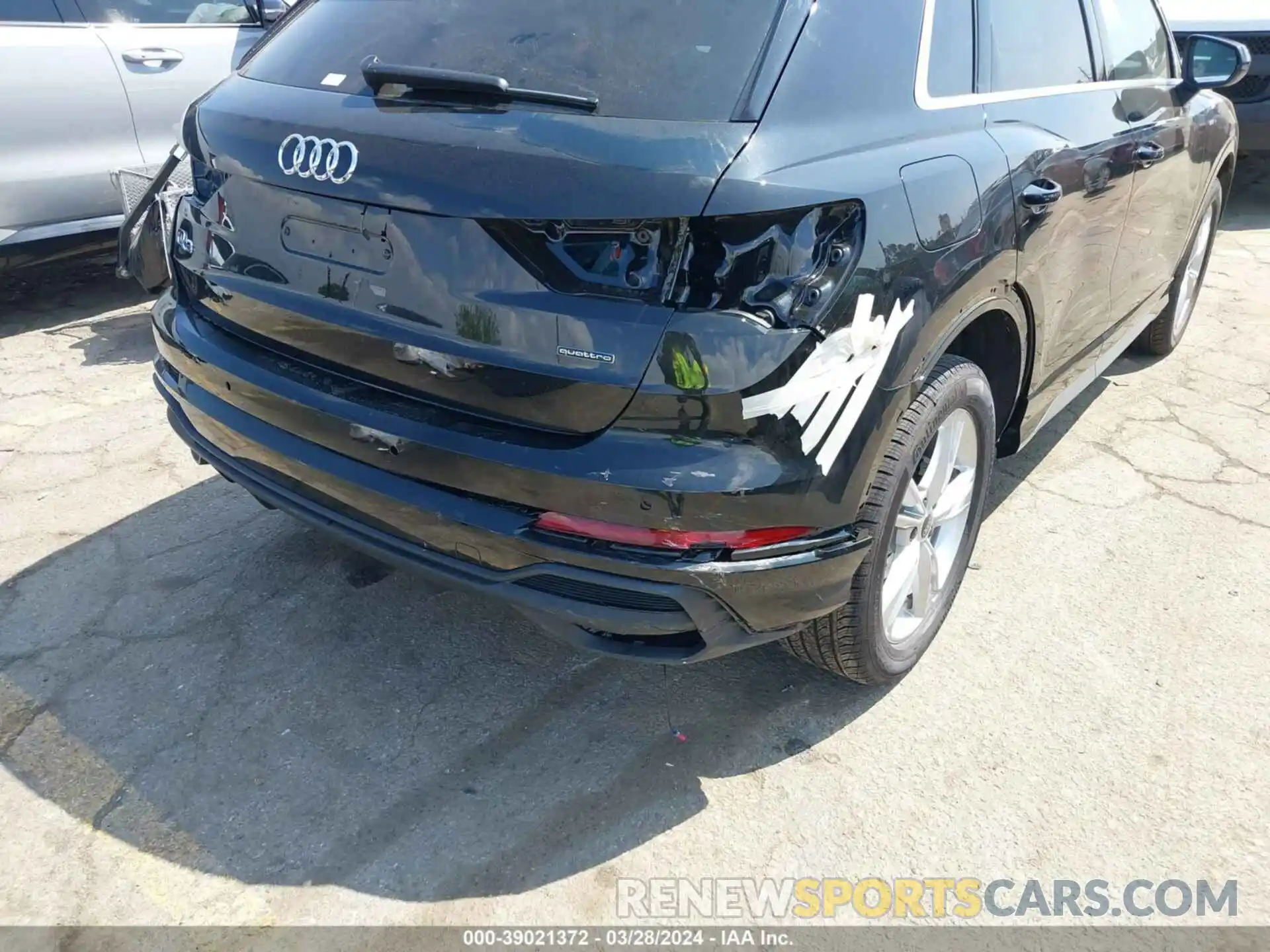 6 Photograph of a damaged car WA1DECF31R1023469 AUDI Q3 2024