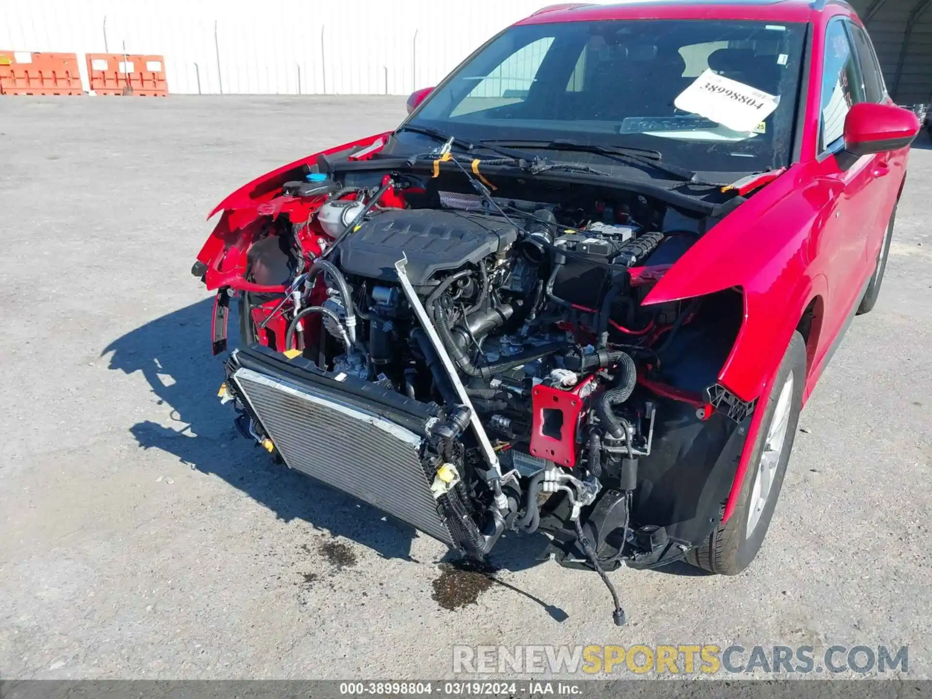 6 Photograph of a damaged car WA1DECF31R1082814 AUDI Q3 2024