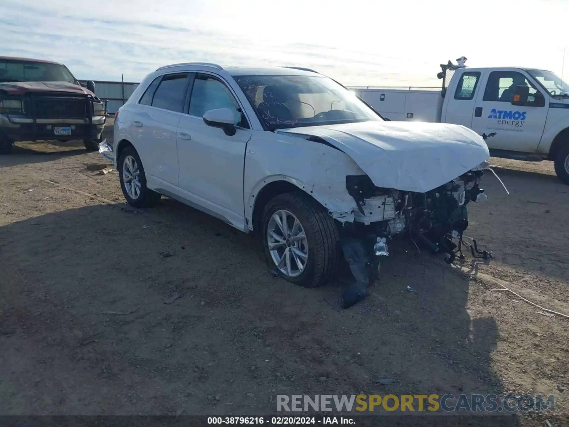 1 Photograph of a damaged car WA1DECF34R1053372 AUDI Q3 2024