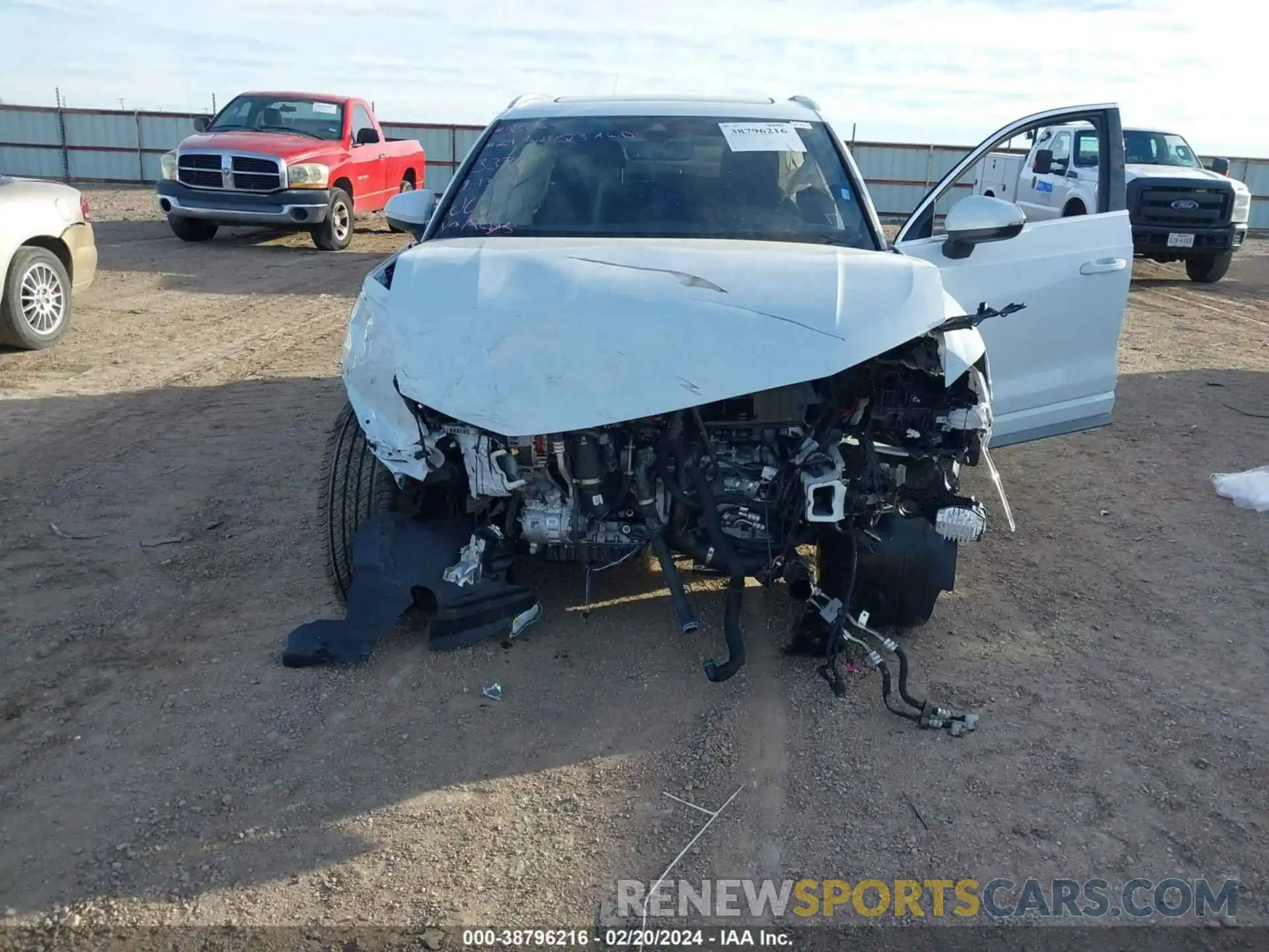 6 Photograph of a damaged car WA1DECF34R1053372 AUDI Q3 2024