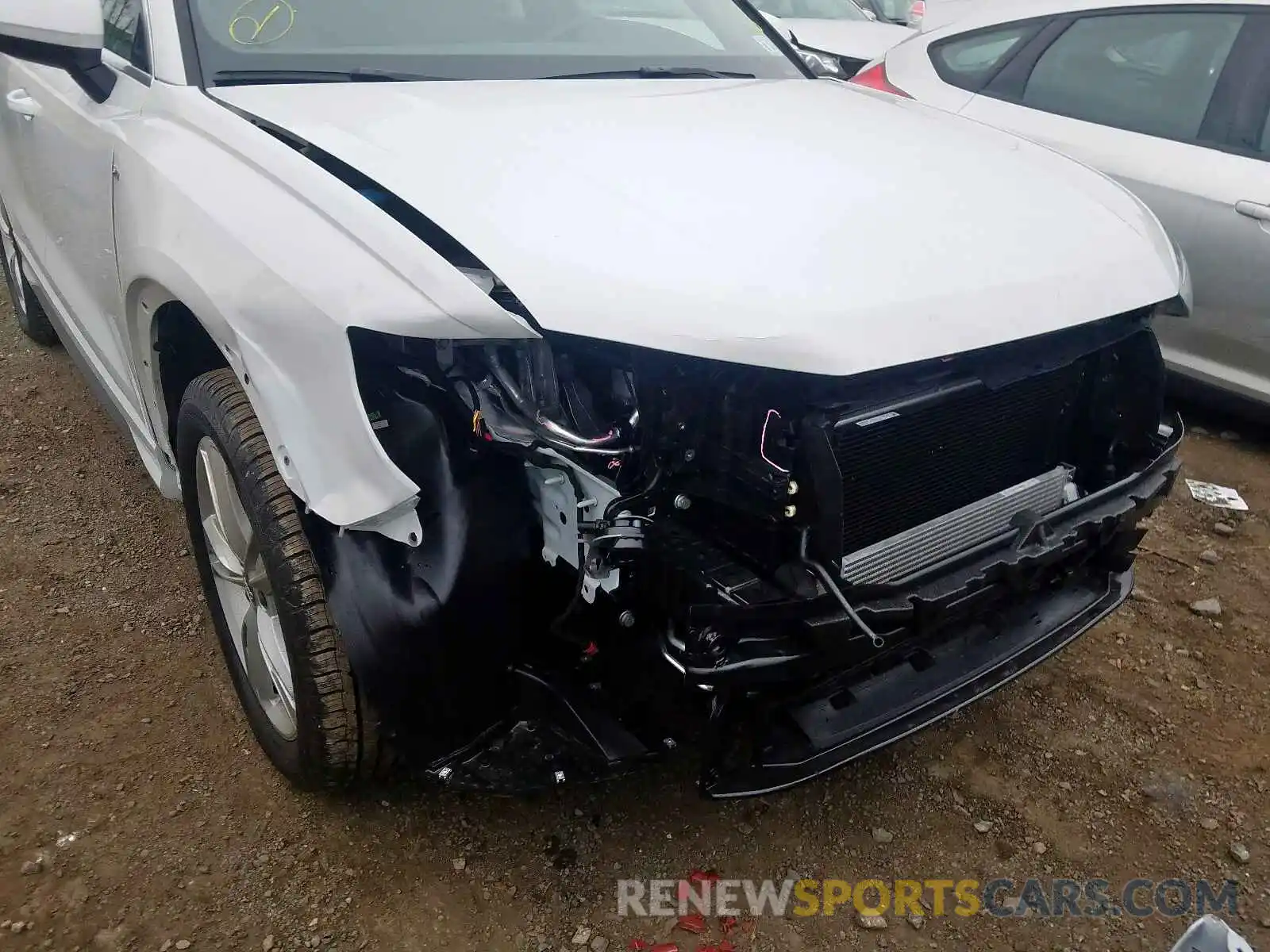 9 Photograph of a damaged car WA1DECF34K1079895 AUDI Q3 PREMIUM 2019