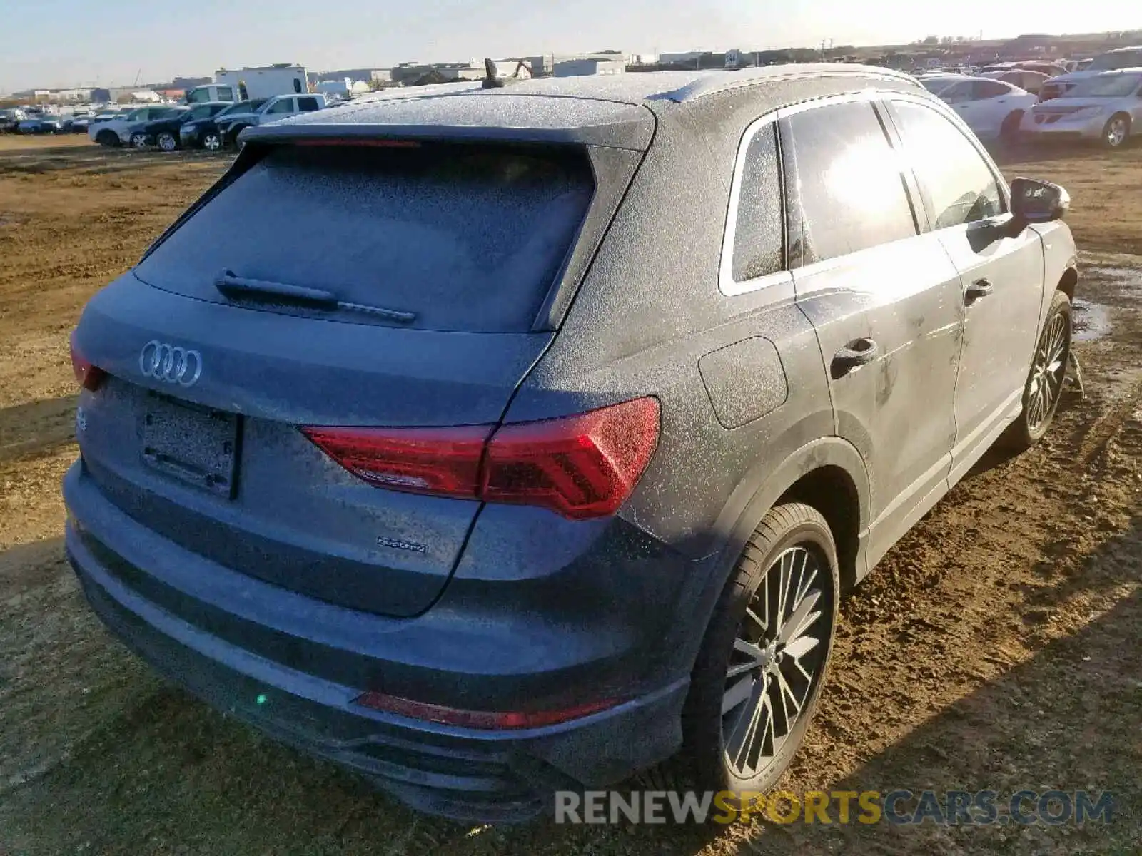 4 Фотография поврежденного автомобиля WA1FECF33K1078231 AUDI Q3 PRESTIG 2019