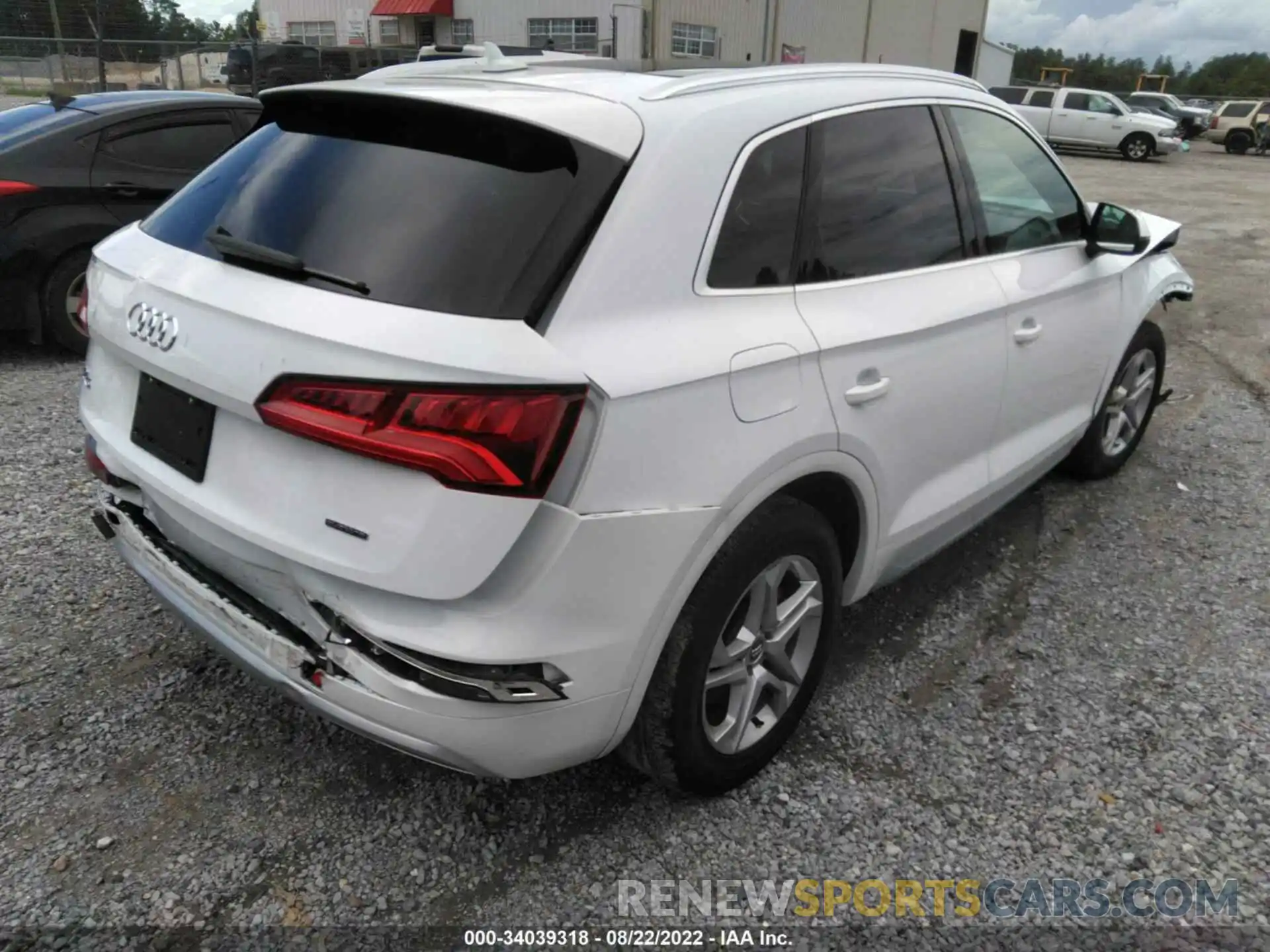 4 Фотография поврежденного автомобиля WA1ANAFY0K2020937 AUDI Q5 2019