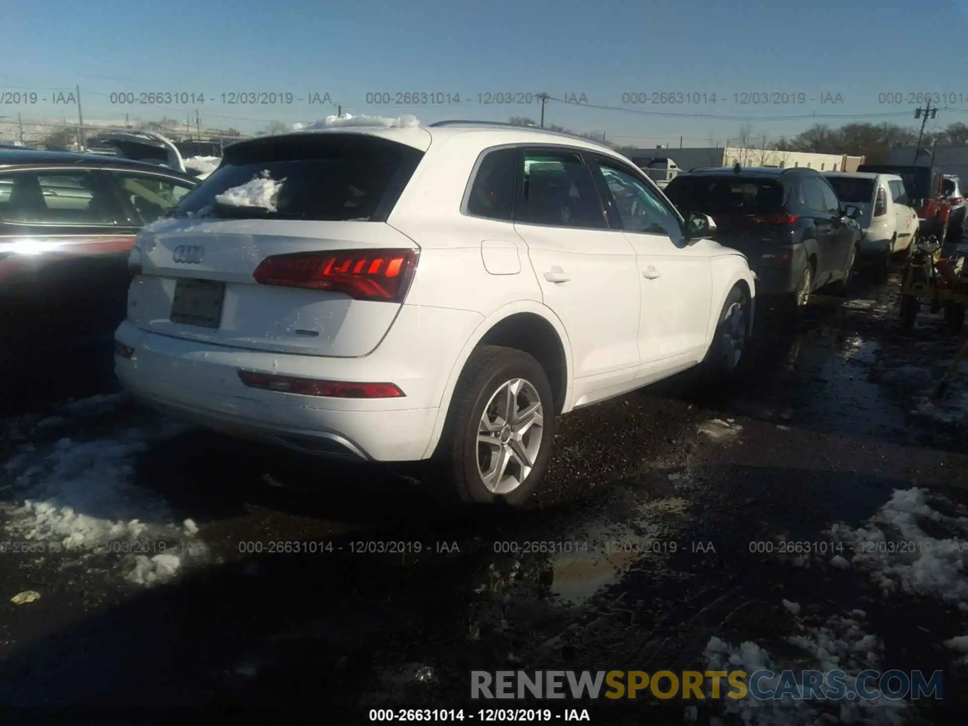 4 Photograph of a damaged car WA1ANAFY0K2055073 AUDI Q5 2019