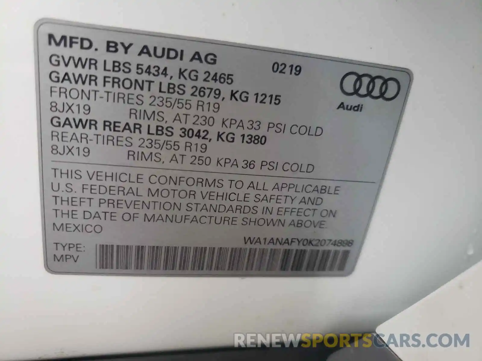 10 Photograph of a damaged car WA1ANAFY0K2074898 AUDI Q5 2019