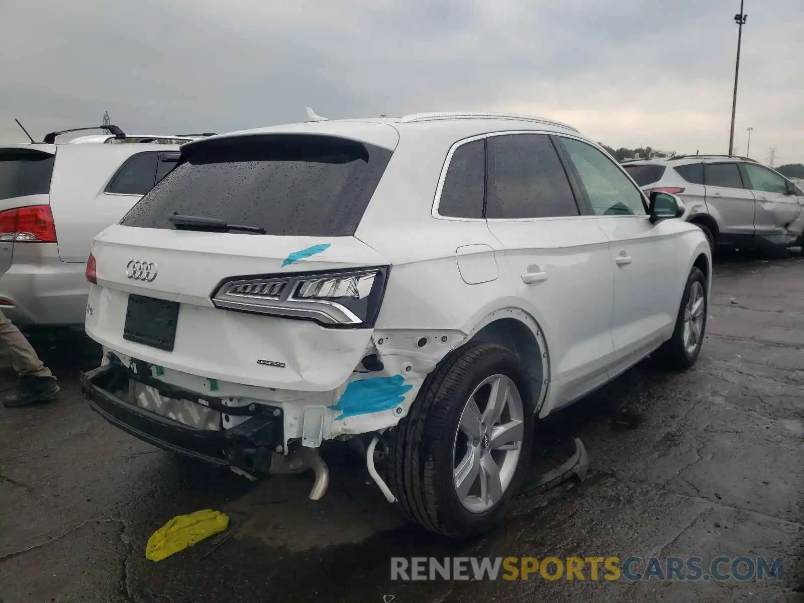 4 Фотография поврежденного автомобиля WA1ANAFY0K2074898 AUDI Q5 2019