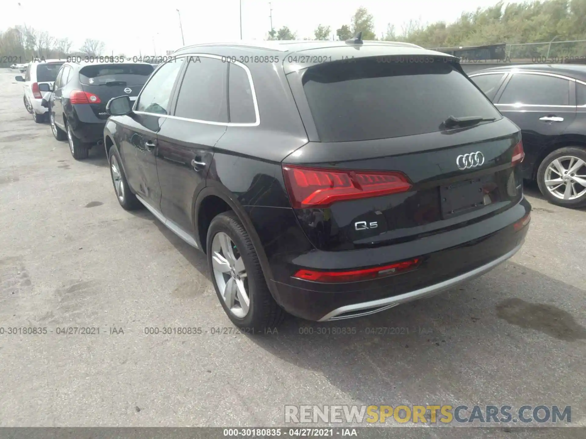 3 Photograph of a damaged car WA1ANAFY0K2086999 AUDI Q5 2019