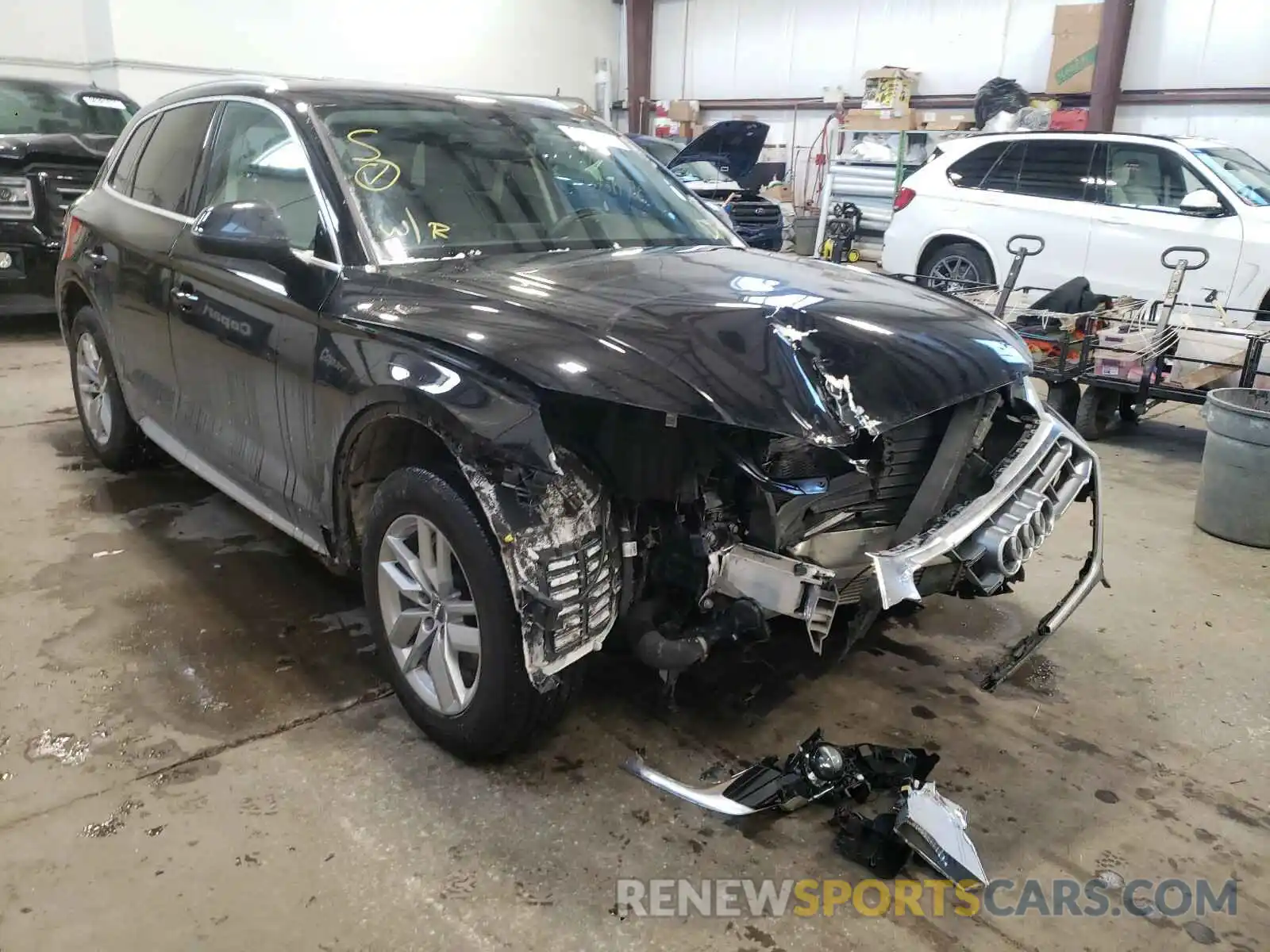 1 Photograph of a damaged car WA1ANAFY0K2090941 AUDI Q5 2019