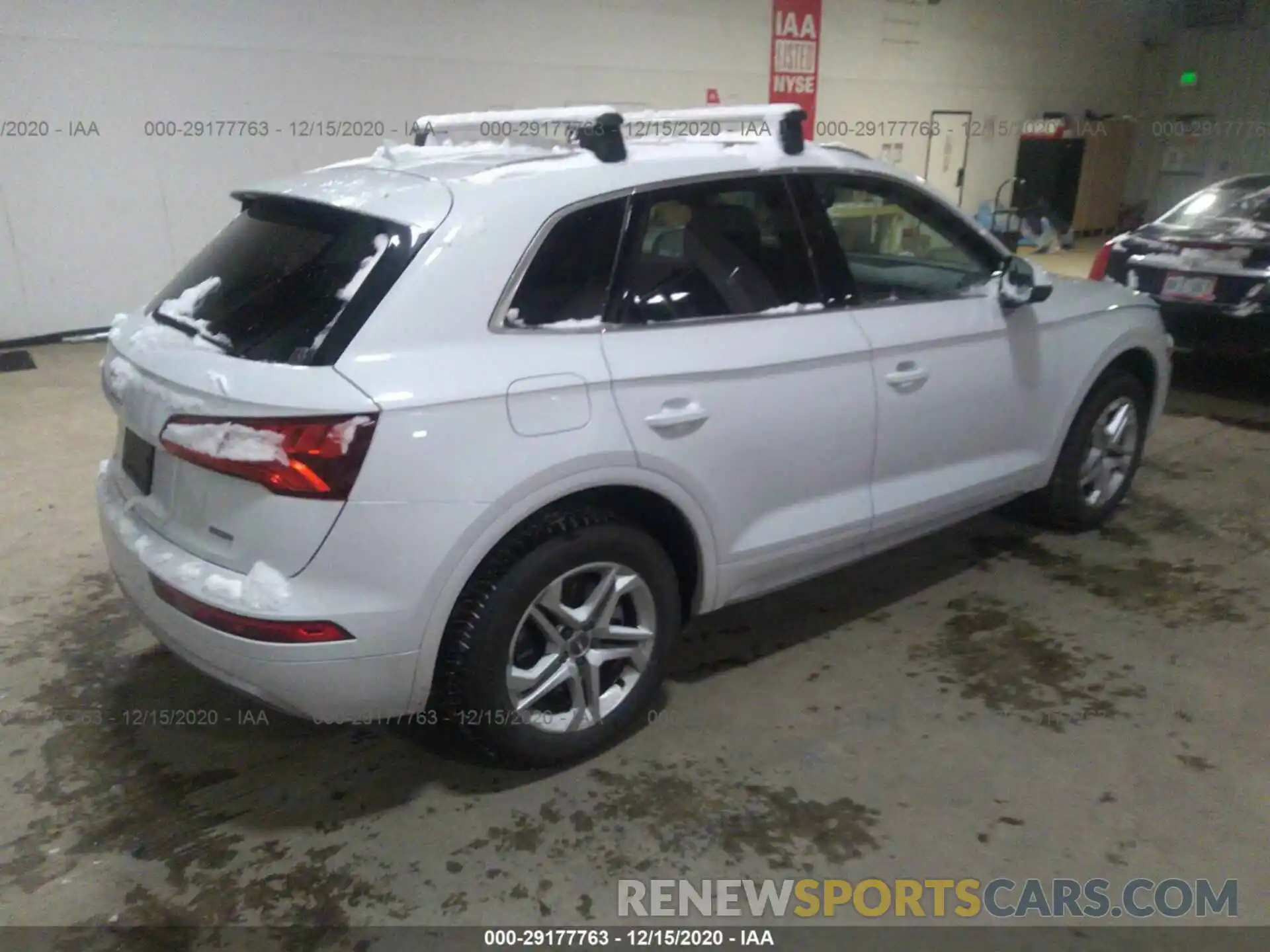 4 Фотография поврежденного автомобиля WA1ANAFY0K2112968 AUDI Q5 2019