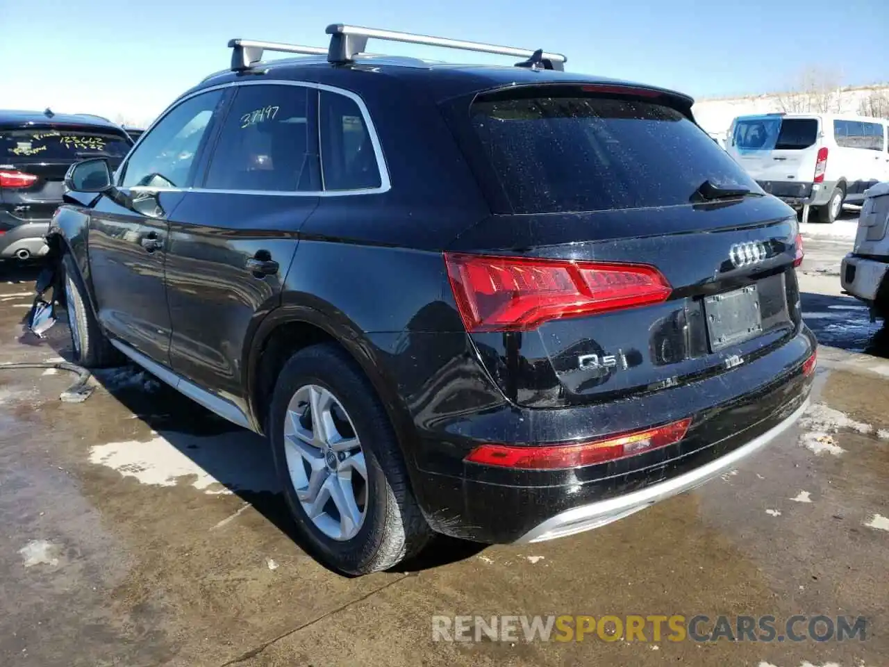 3 Фотография поврежденного автомобиля WA1ANAFY0K2121847 AUDI Q5 2019